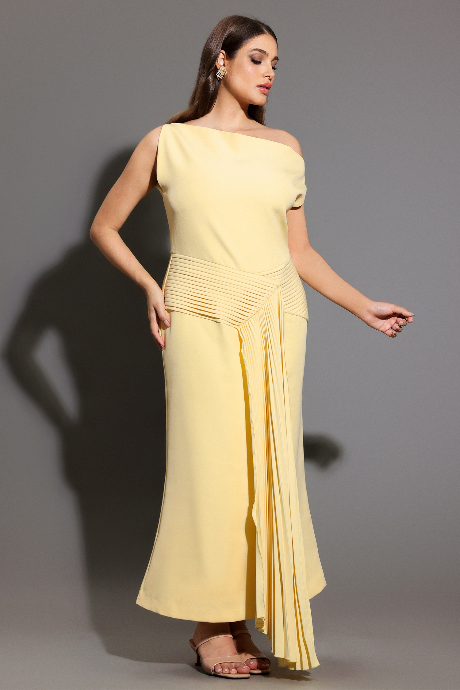 Paulina Oblique Shoulder Sleeveless Folds Yellow Midi Dress