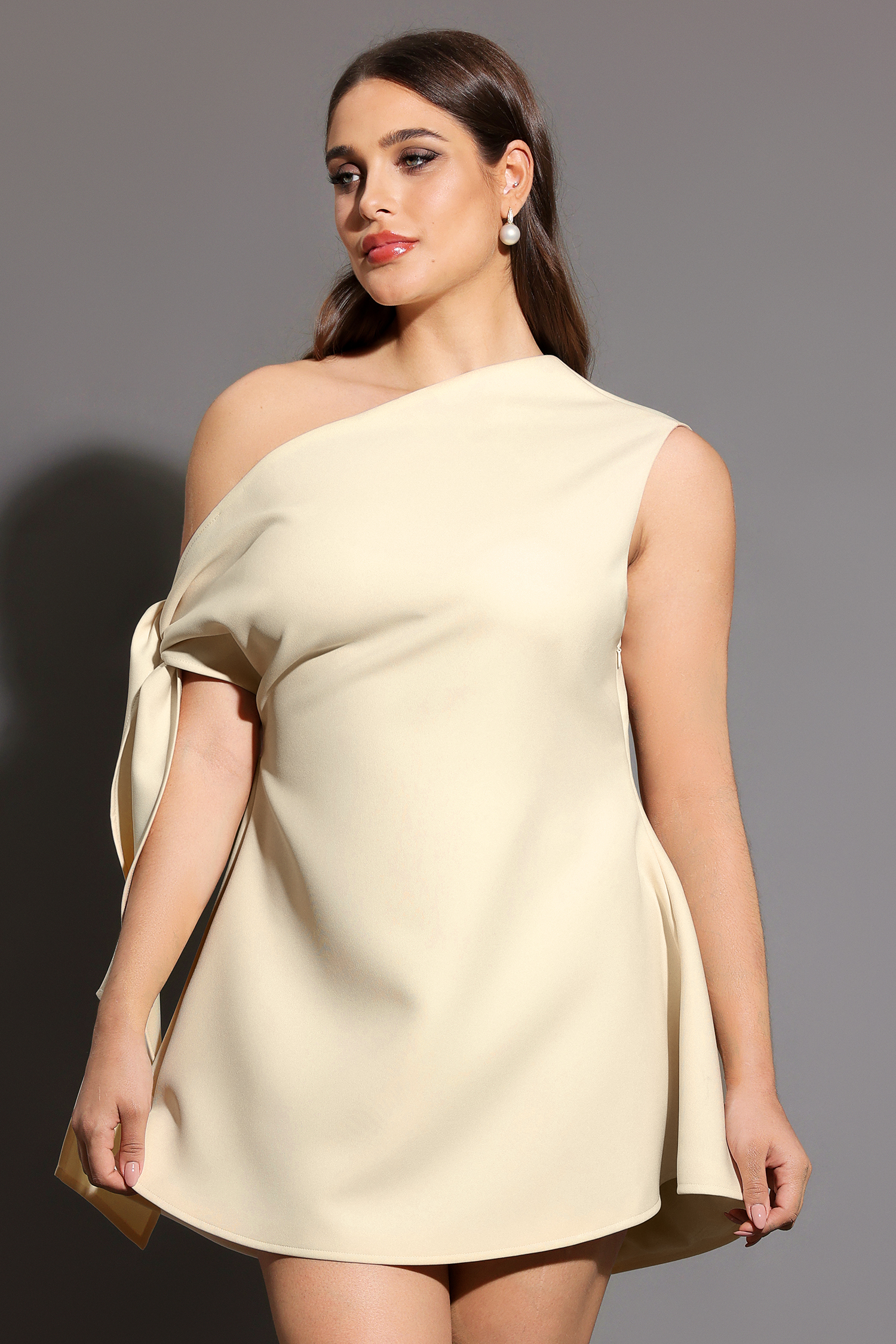 Retale One Shoulder Mini Dress
