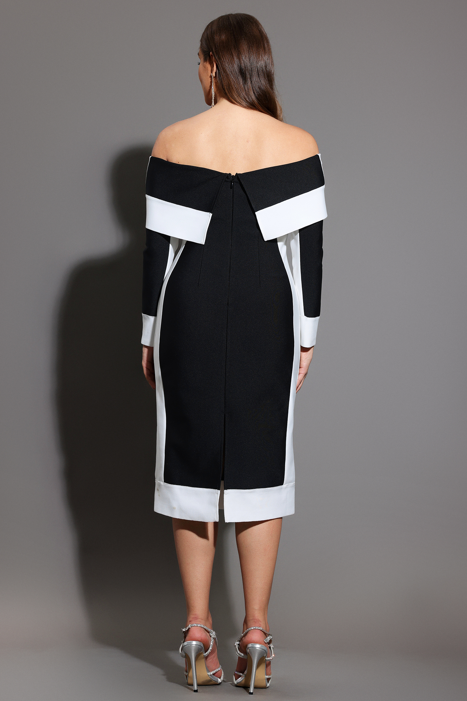 Mattey Off-The-Shoulder Long Sleeves Stripes Bandage Midi Dress