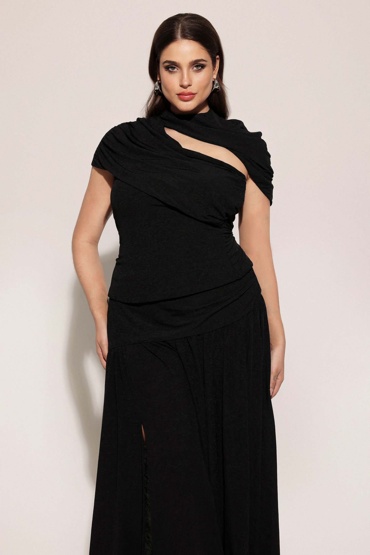 Gaki Short Sleeves Asymmetric Folds Top And Skirt Two-Piece Set