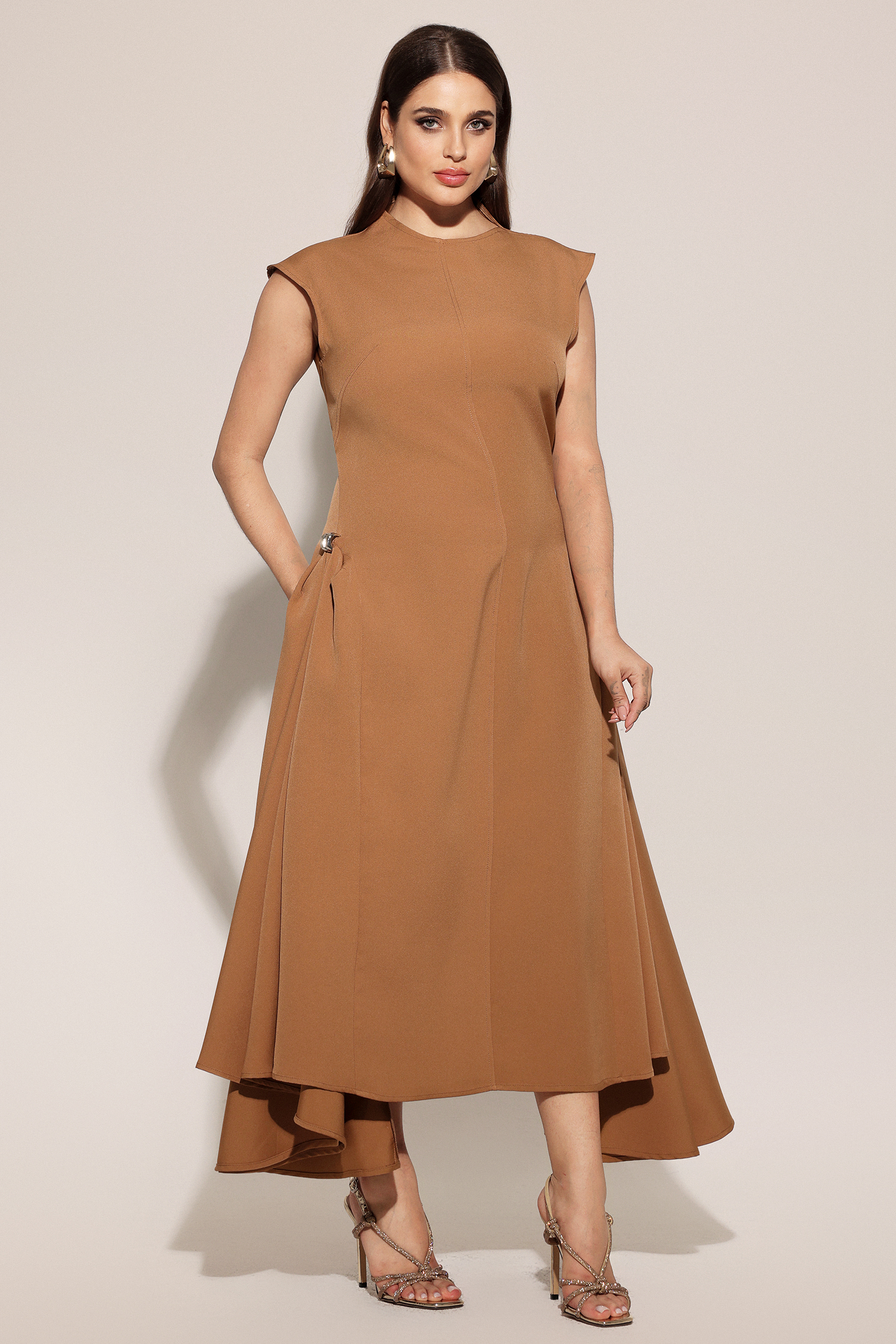Paca Choker Sleeveless Khaki Maxi Dress