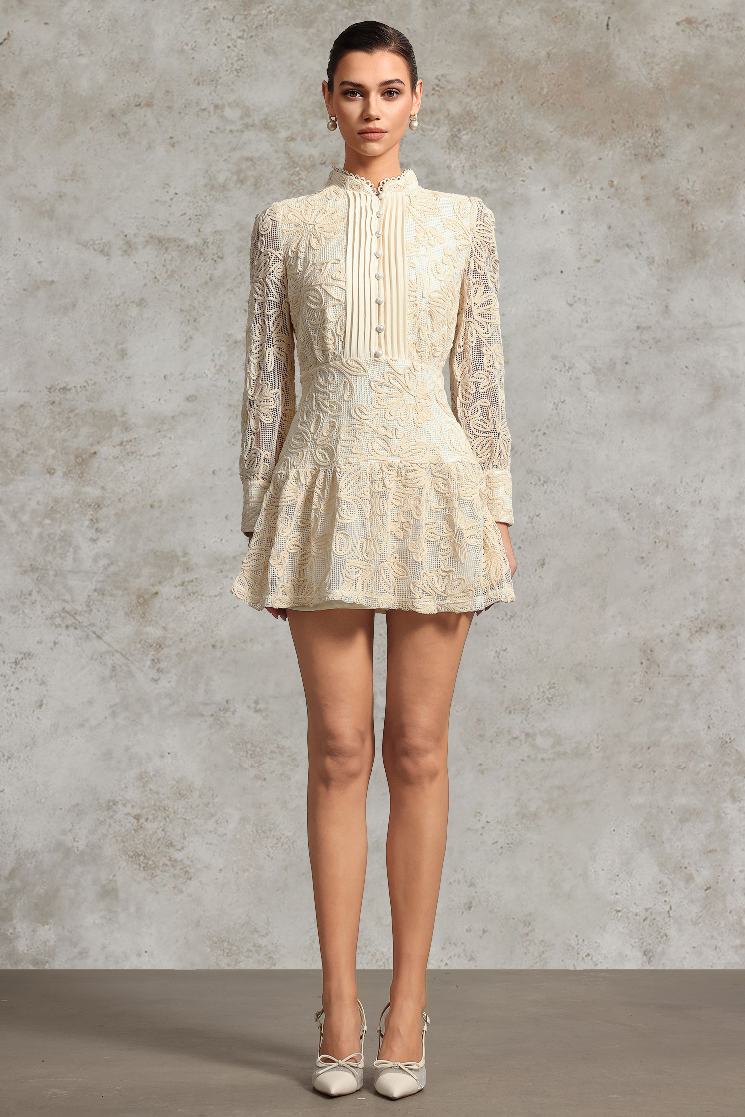 Wenda Resort Long Sleeve Floral Woven Mini Dress