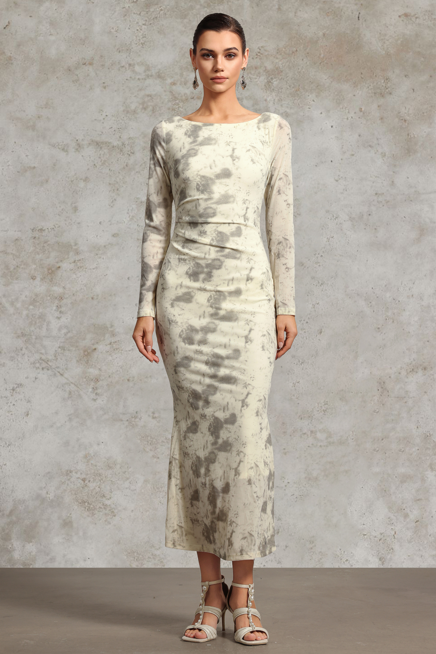 Tanisha Elegant Contour Long Sleeve Velvet Maxi Dress