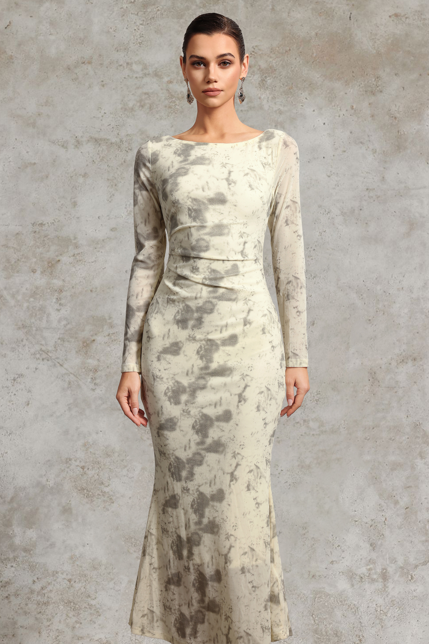 Tanisha Elegant Contour Long Sleeve Velvet Maxi Dress