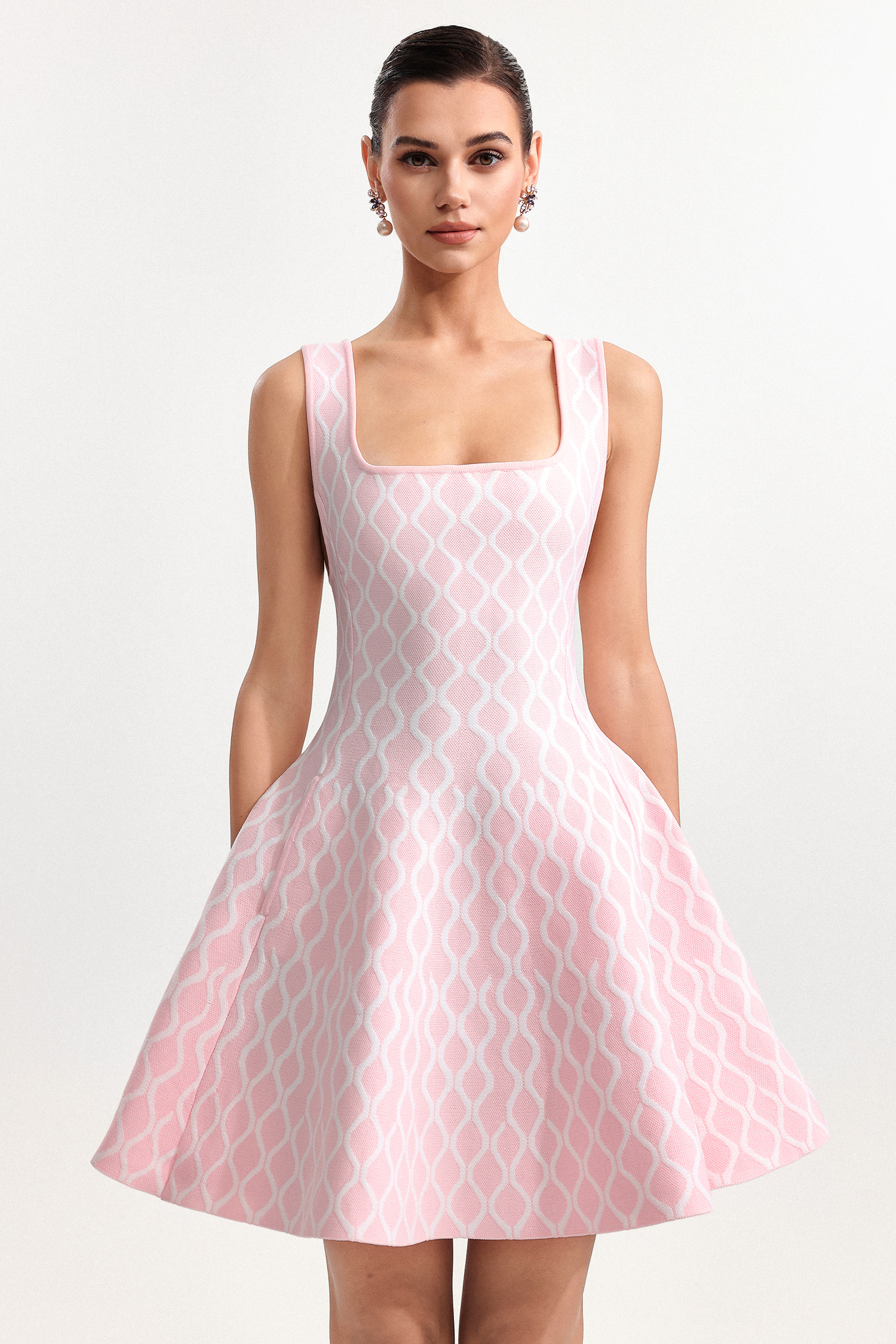 Ledasa Chic Contour Sleeveless Jacquard Bandage Mini Dress