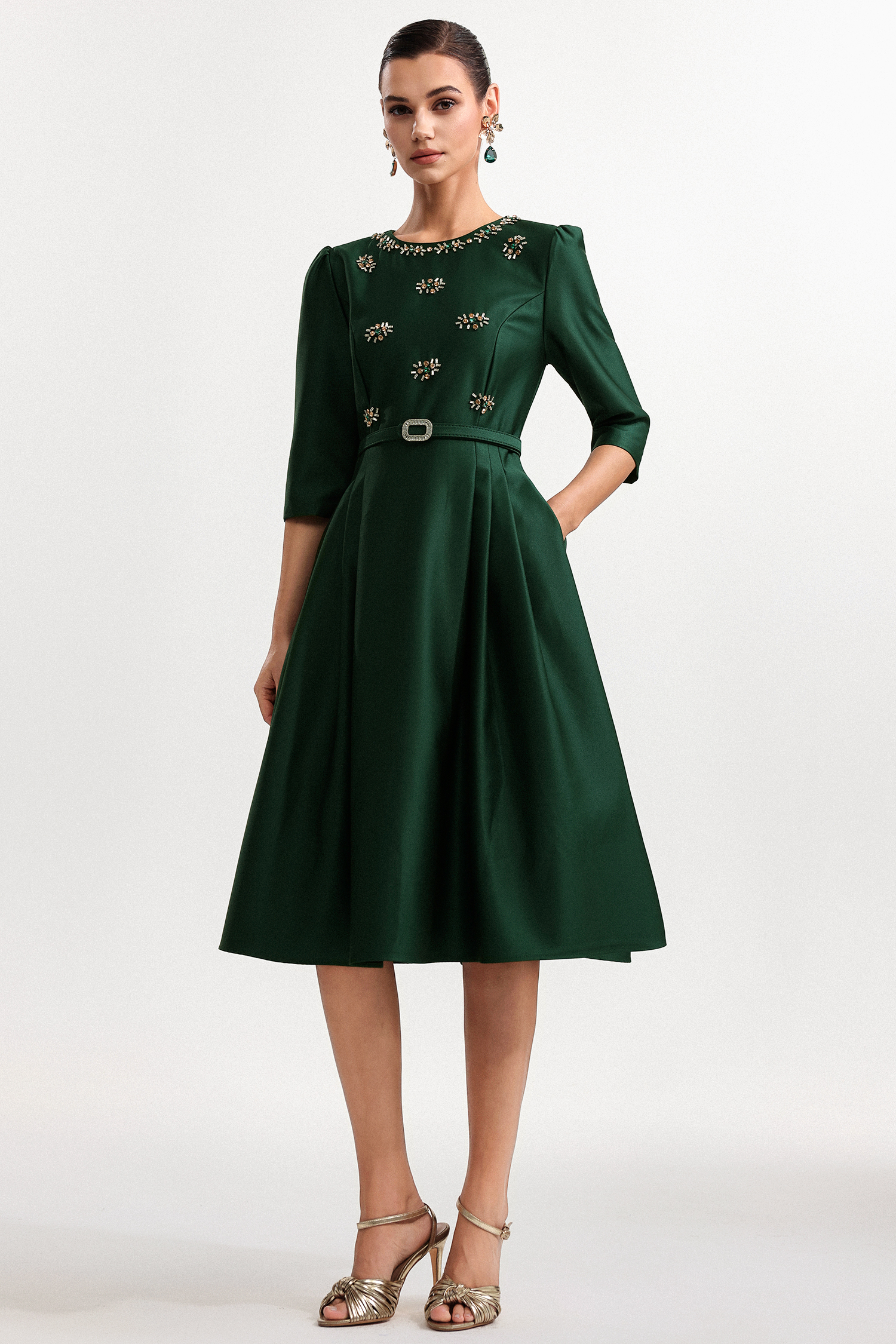 Unico Vintage Cinched Waist Round Neck Half Sleeve Rhinestone Woven Midi Dress