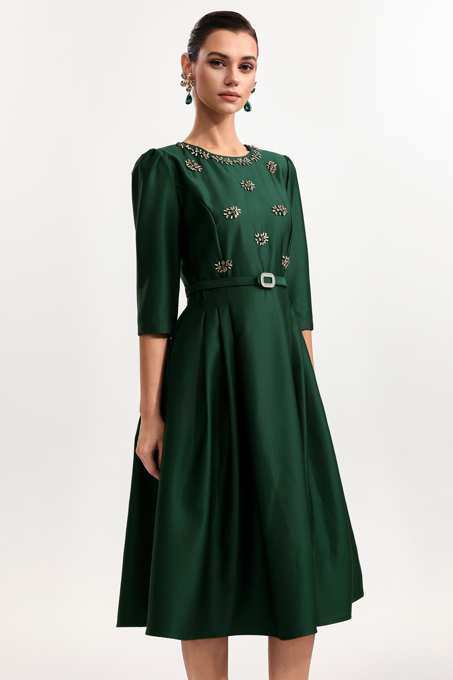 Unico Vintage Cinched Waist Round Neck Half Sleeve Rhinestone Woven Midi Dress