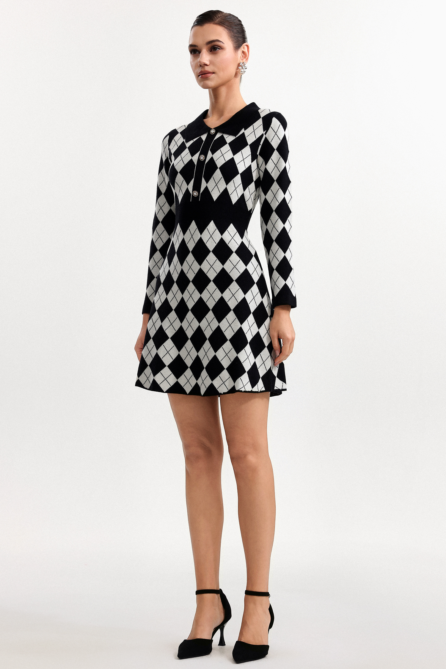 Deirdre Elegant Contour Long Sleeve Argyle Knit Mini Dress
