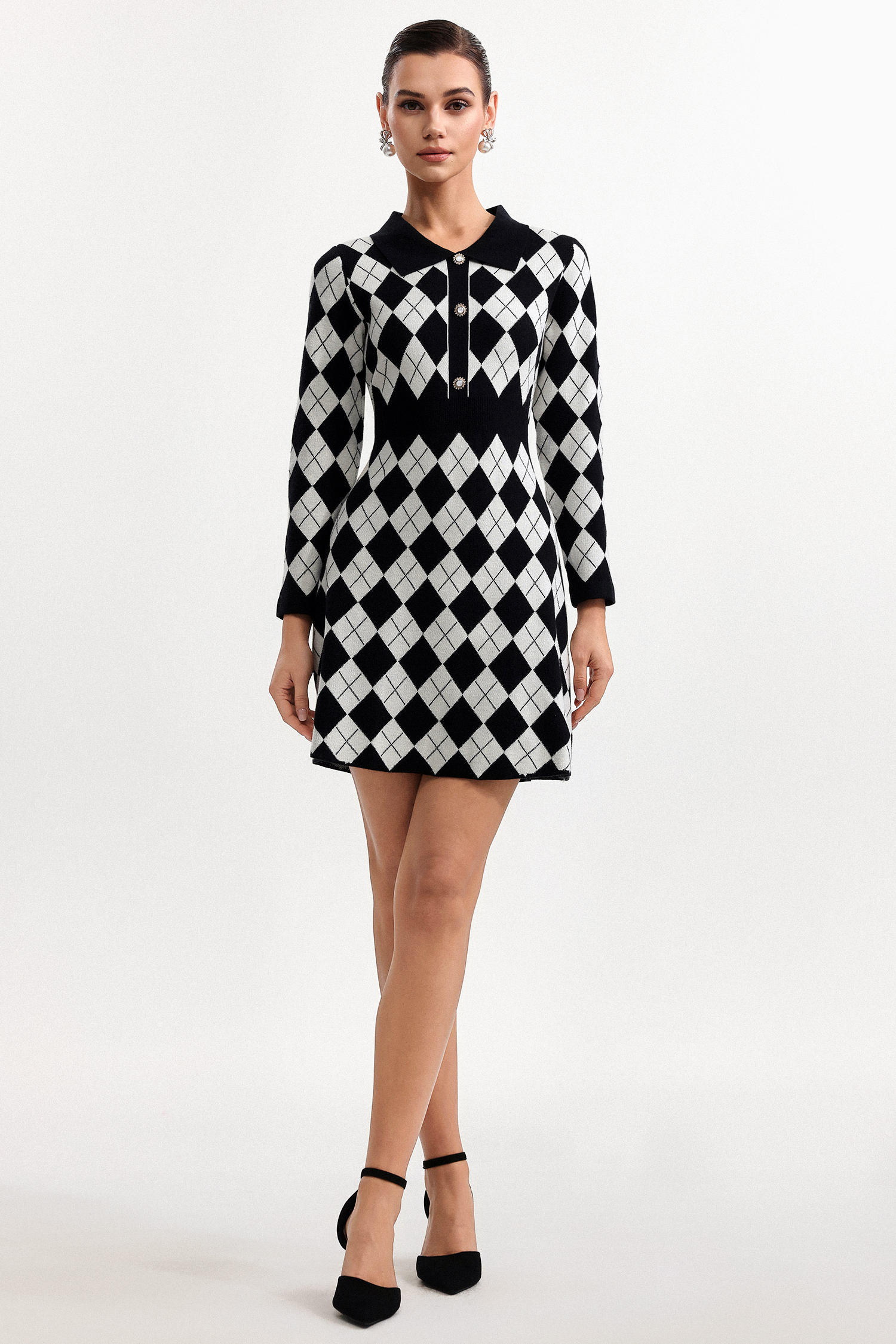 Deirdre Elegant Contour Long Sleeve Argyle Knit Mini Dress