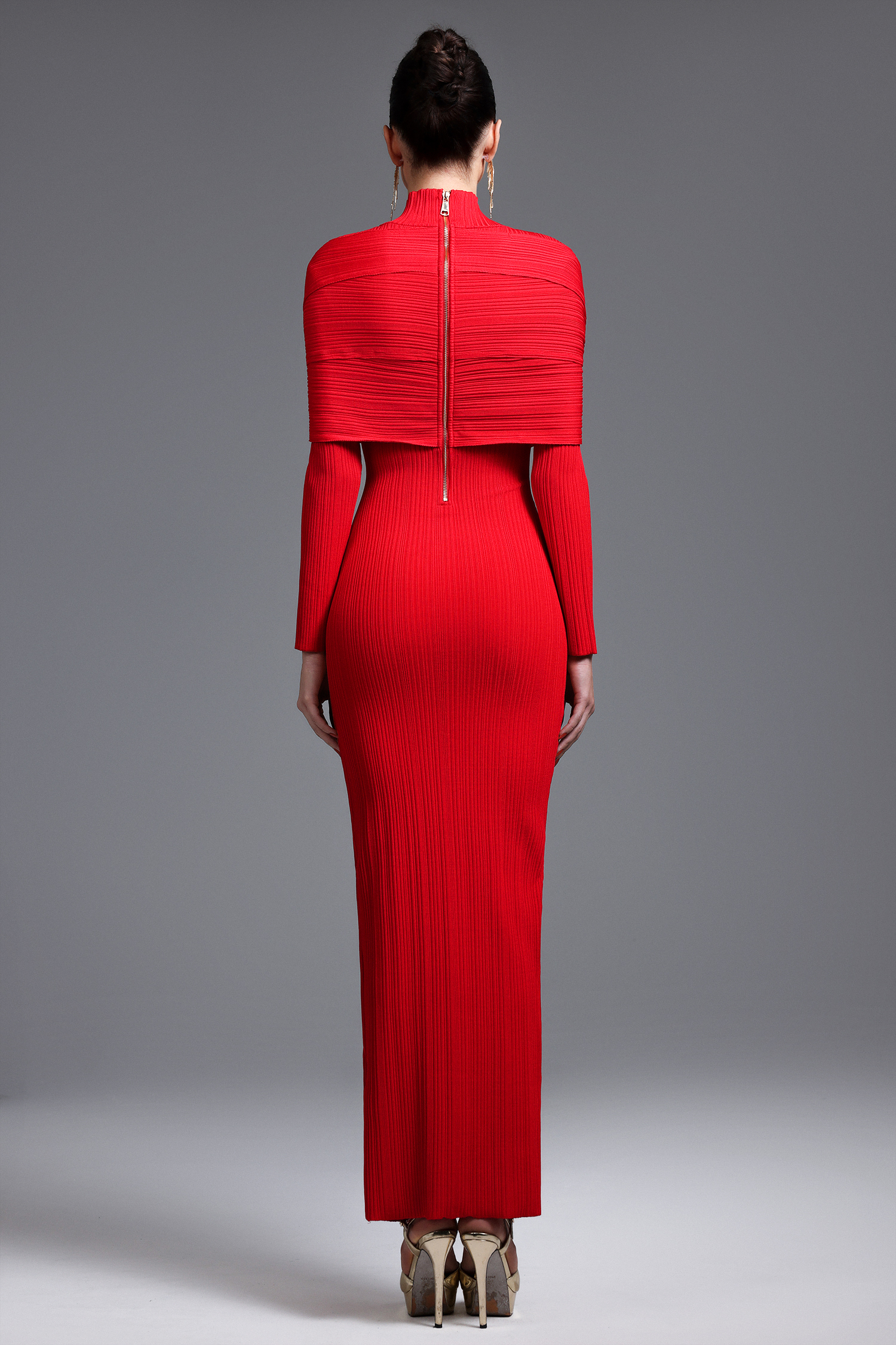 Halee Chic Contour Long Sleeve Pleated Maxi Dress