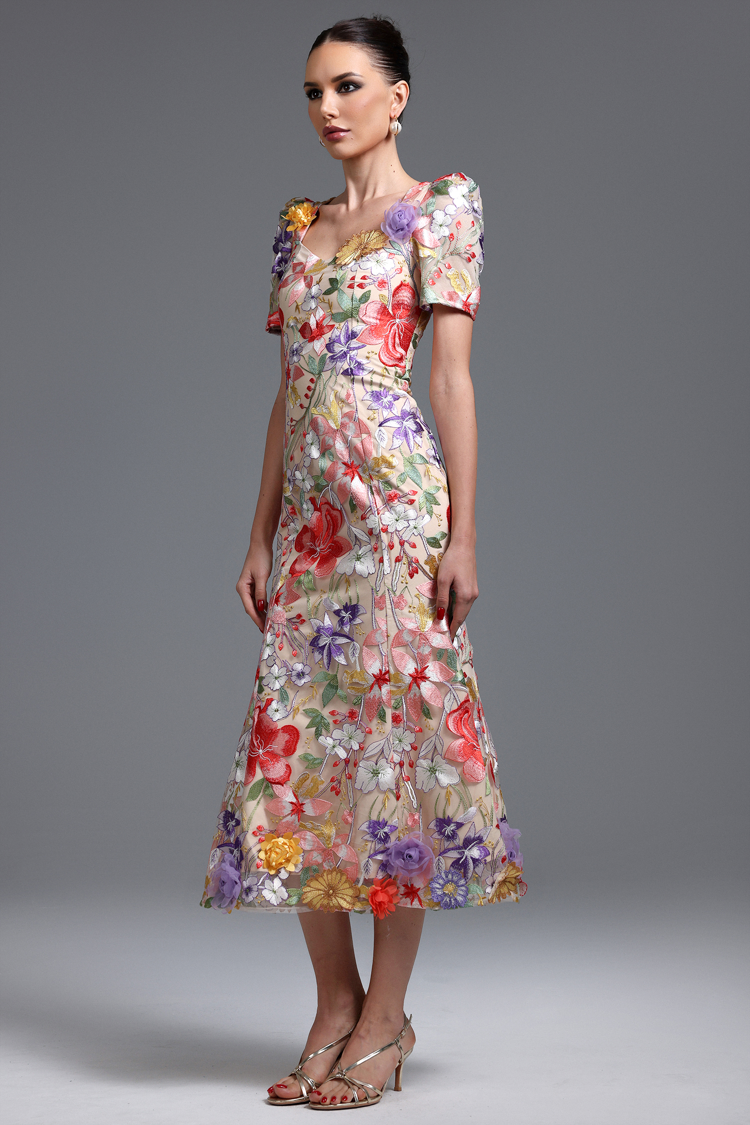Yauia Romantic Embroidered Short Sleeve Floral Maxi Dress