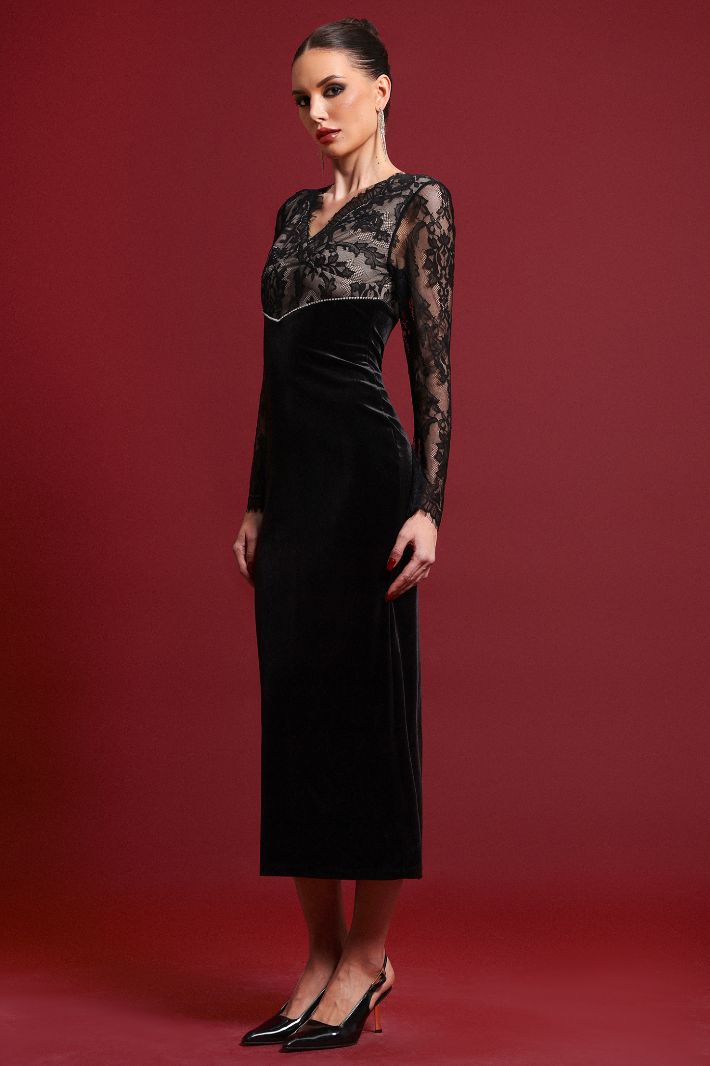 Lotta Sexy Contour V Neck Long Sleeve Lace Velvet Maxi Dress