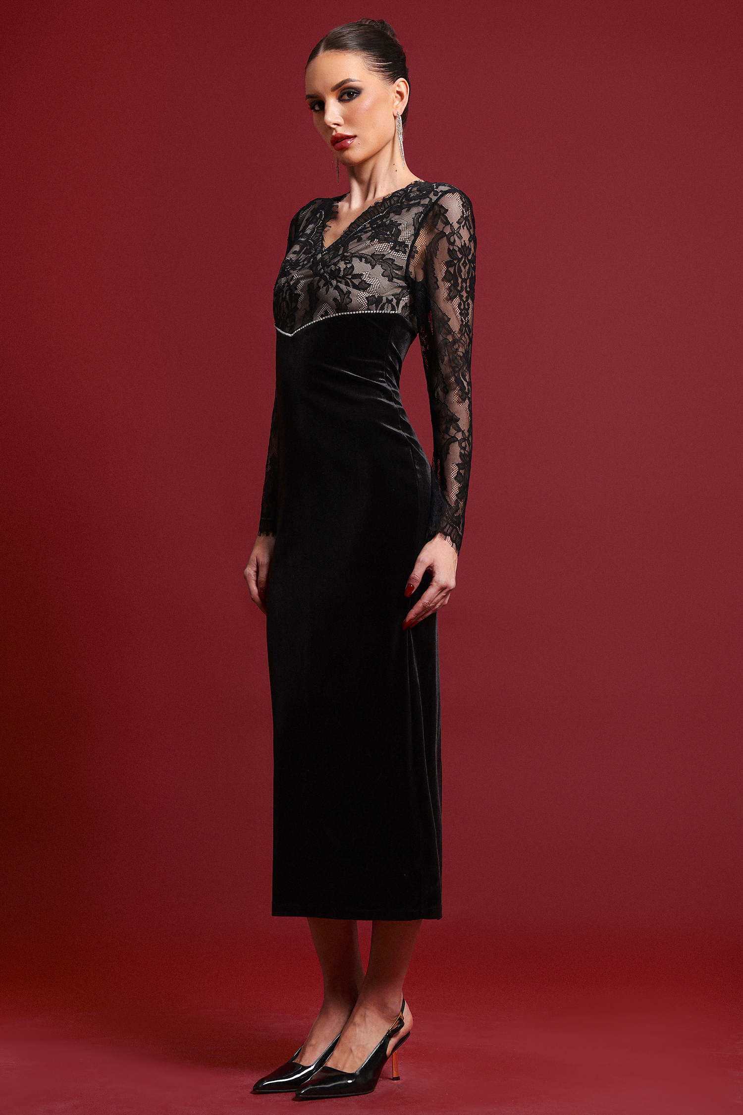 Lotta Sexy Contour V Neck Long Sleeve Lace Velvet Maxi Dress