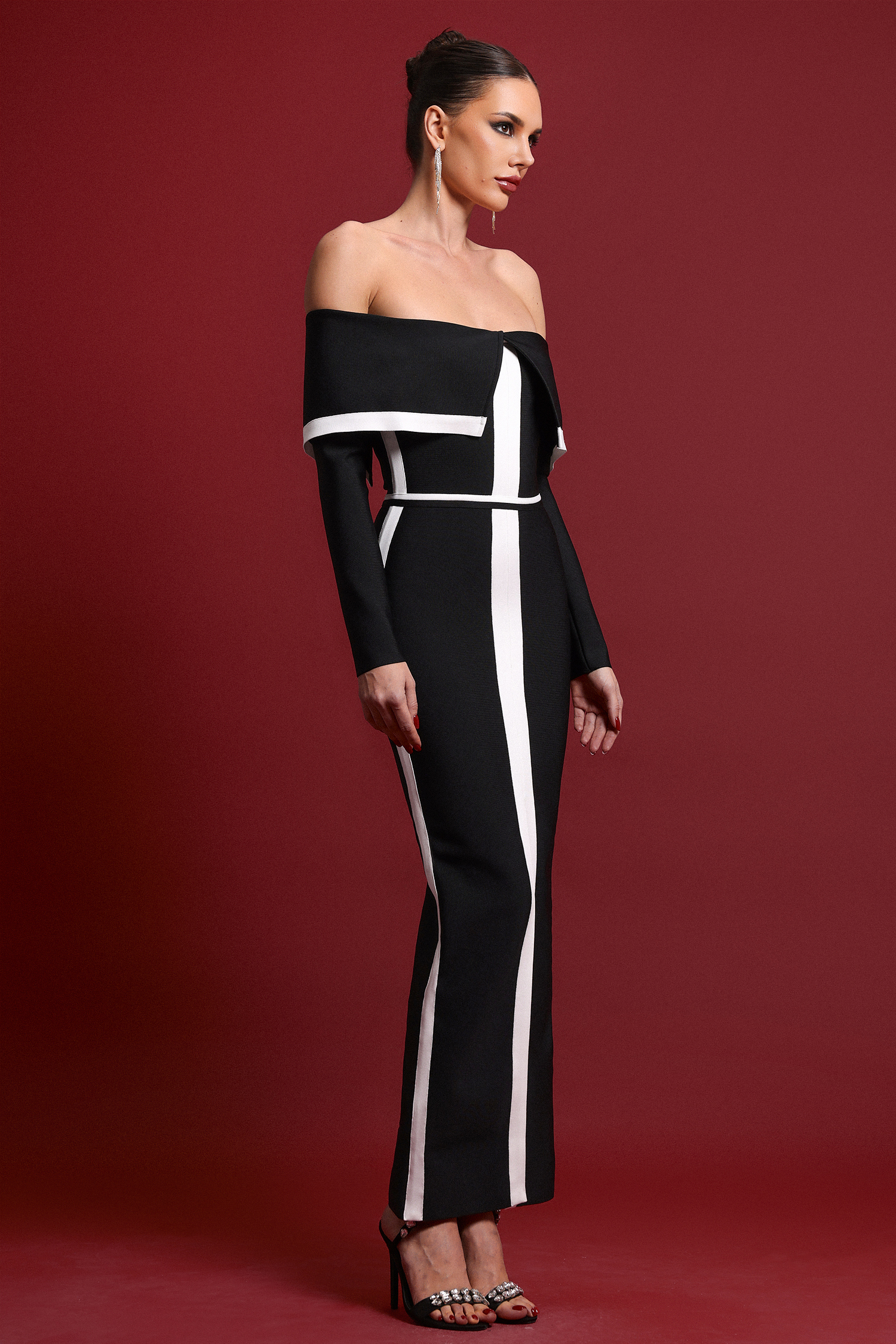 Samiya Elegant Contour Off Shoulder Long Sleeve Stripe Bandage Maxi Dress