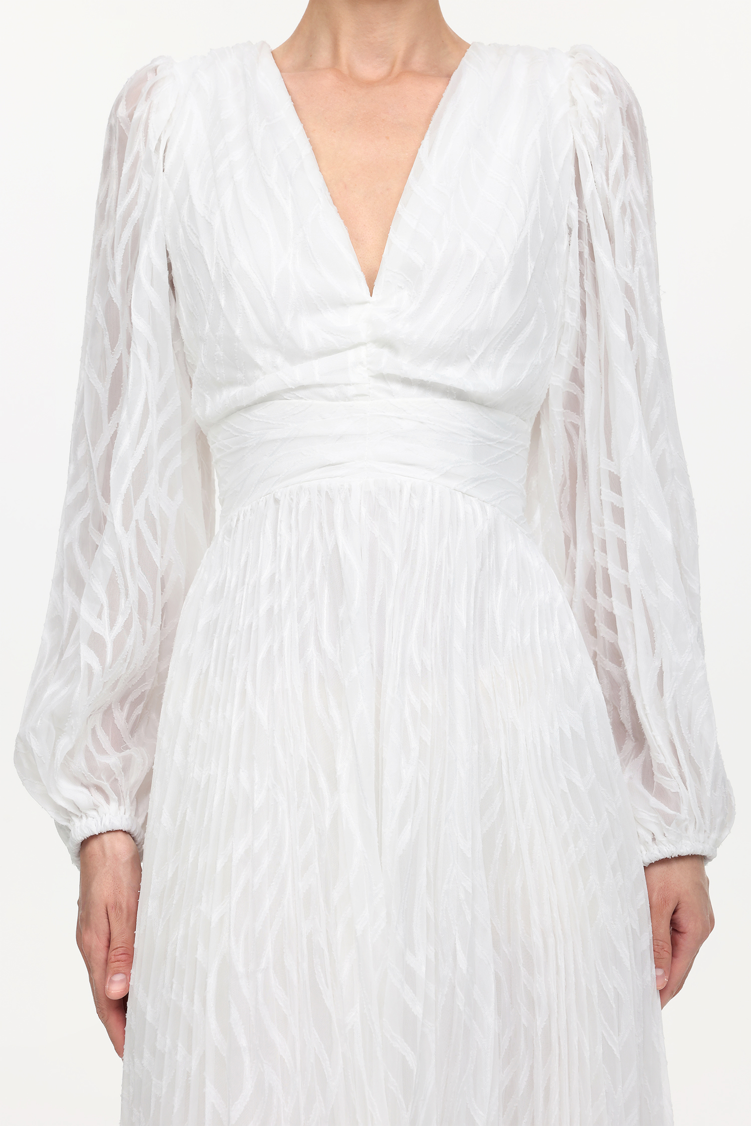 Loretta Resort Flowy V-Neck Long Sleeve Ruched Woven Maxi Dress