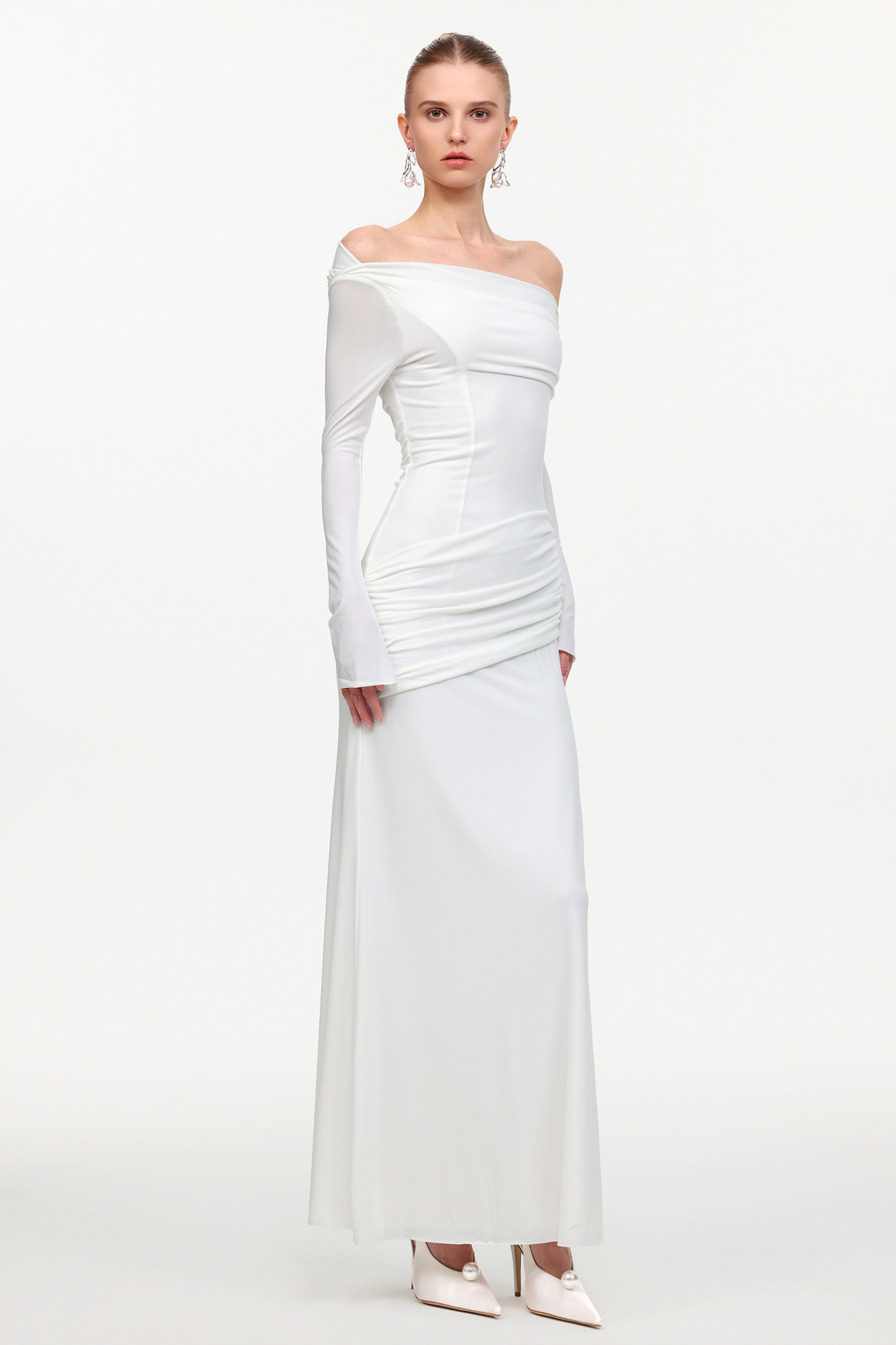 Fakula Elegant Contour Off Shoulder Long Sleeve Ruched Knit Maxi Dress