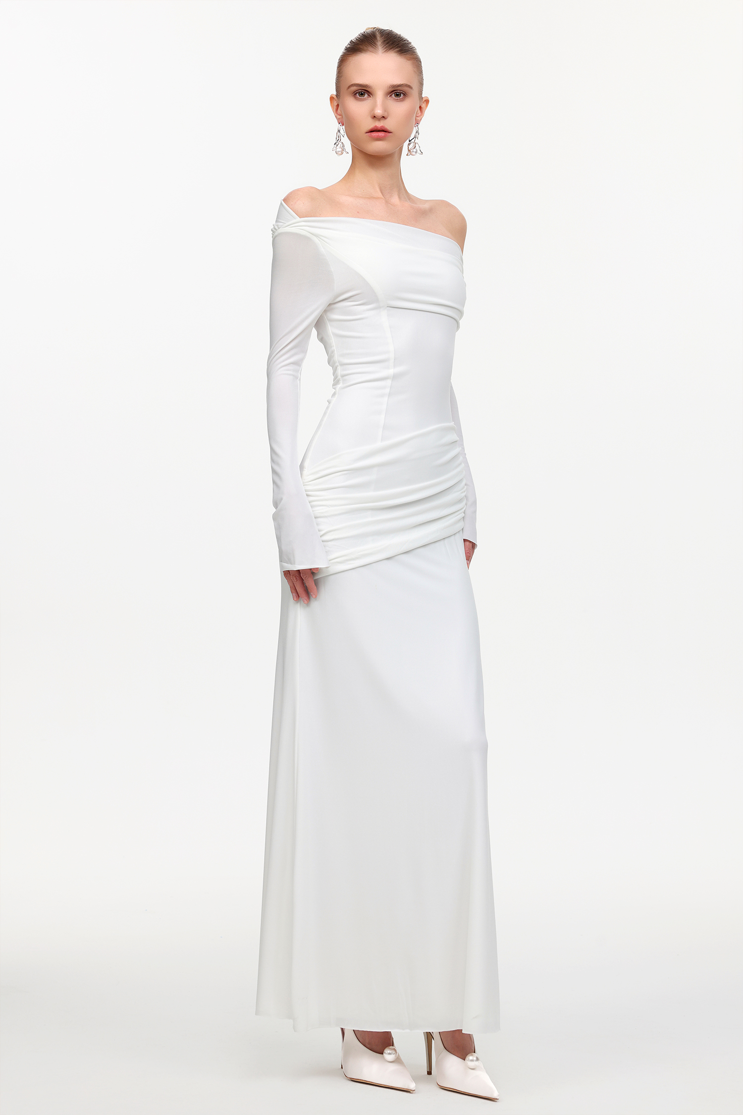 Fakula Elegant Contour Off Shoulder Long Sleeve Ruched Knit Maxi Dress