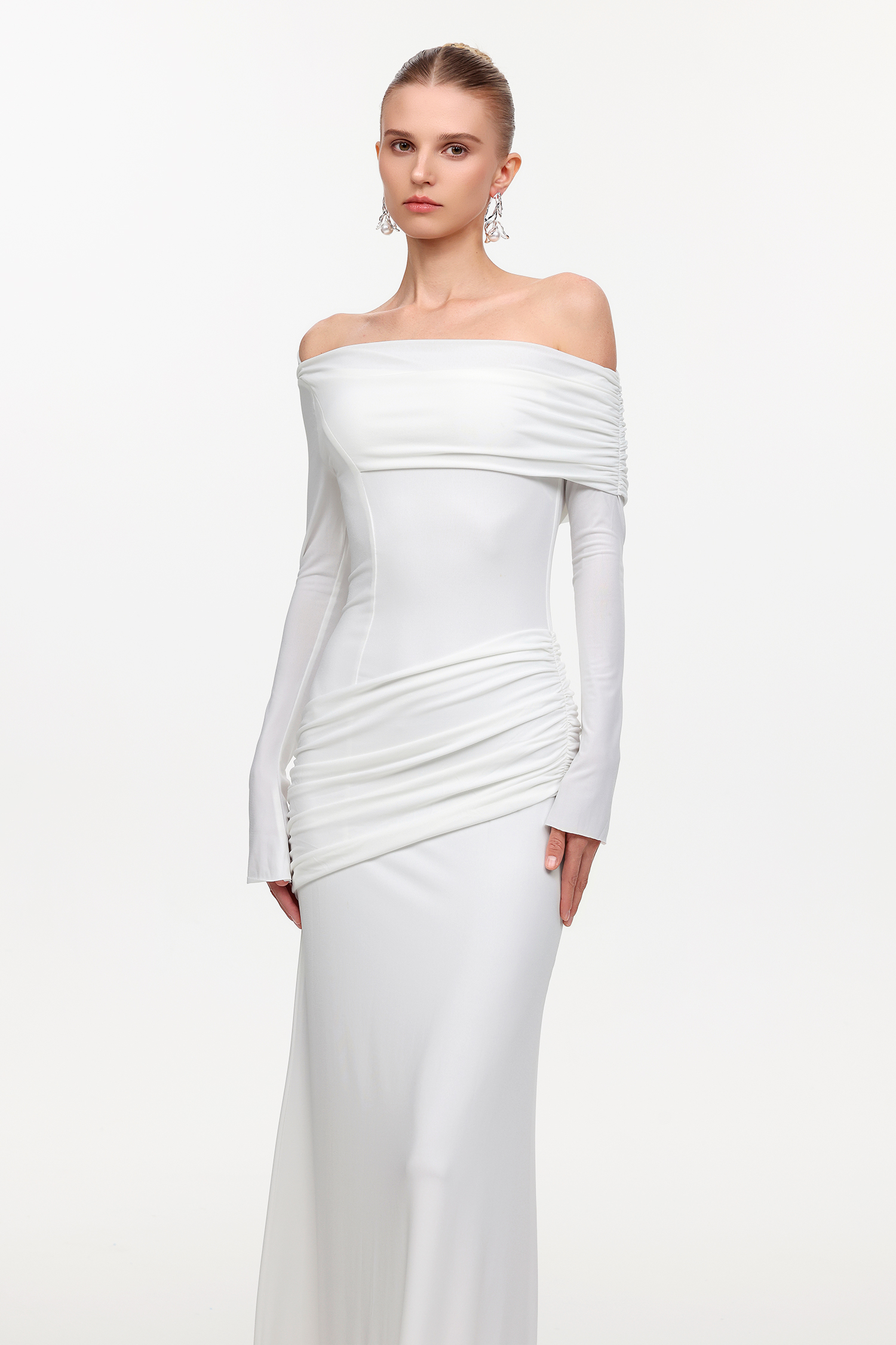 Fakula Elegant Contour Off Shoulder Long Sleeve Ruched Knit Maxi Dress