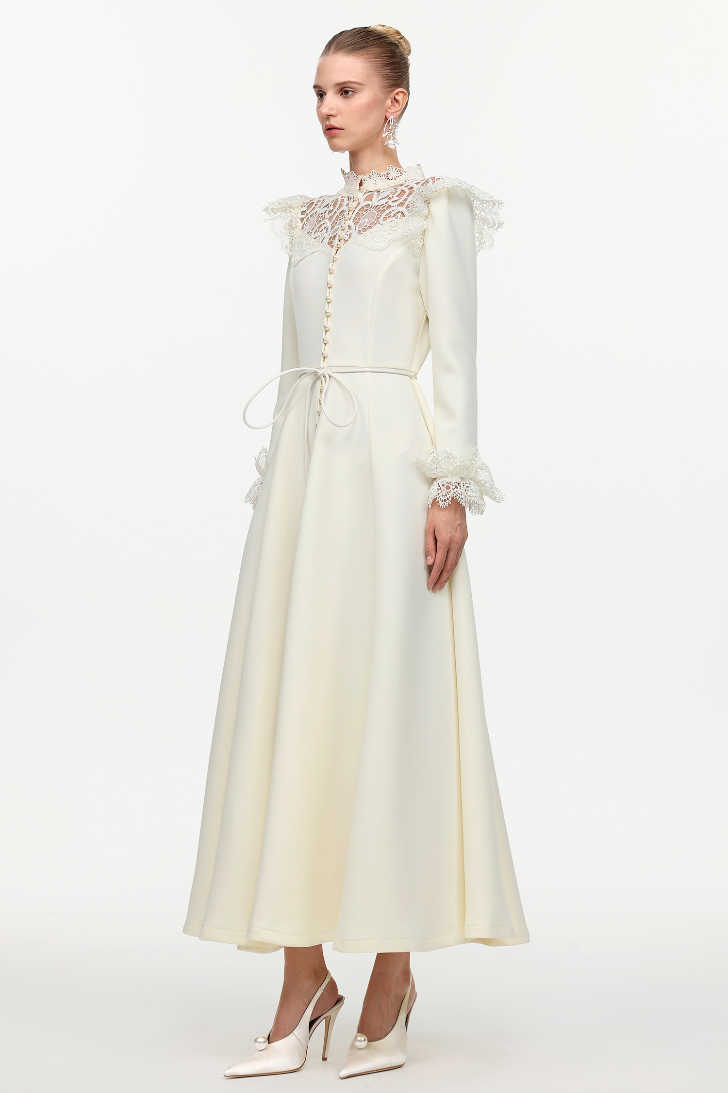 Eudora Romantic Flowy Long Sleeve Lace Woven Maxi Dress