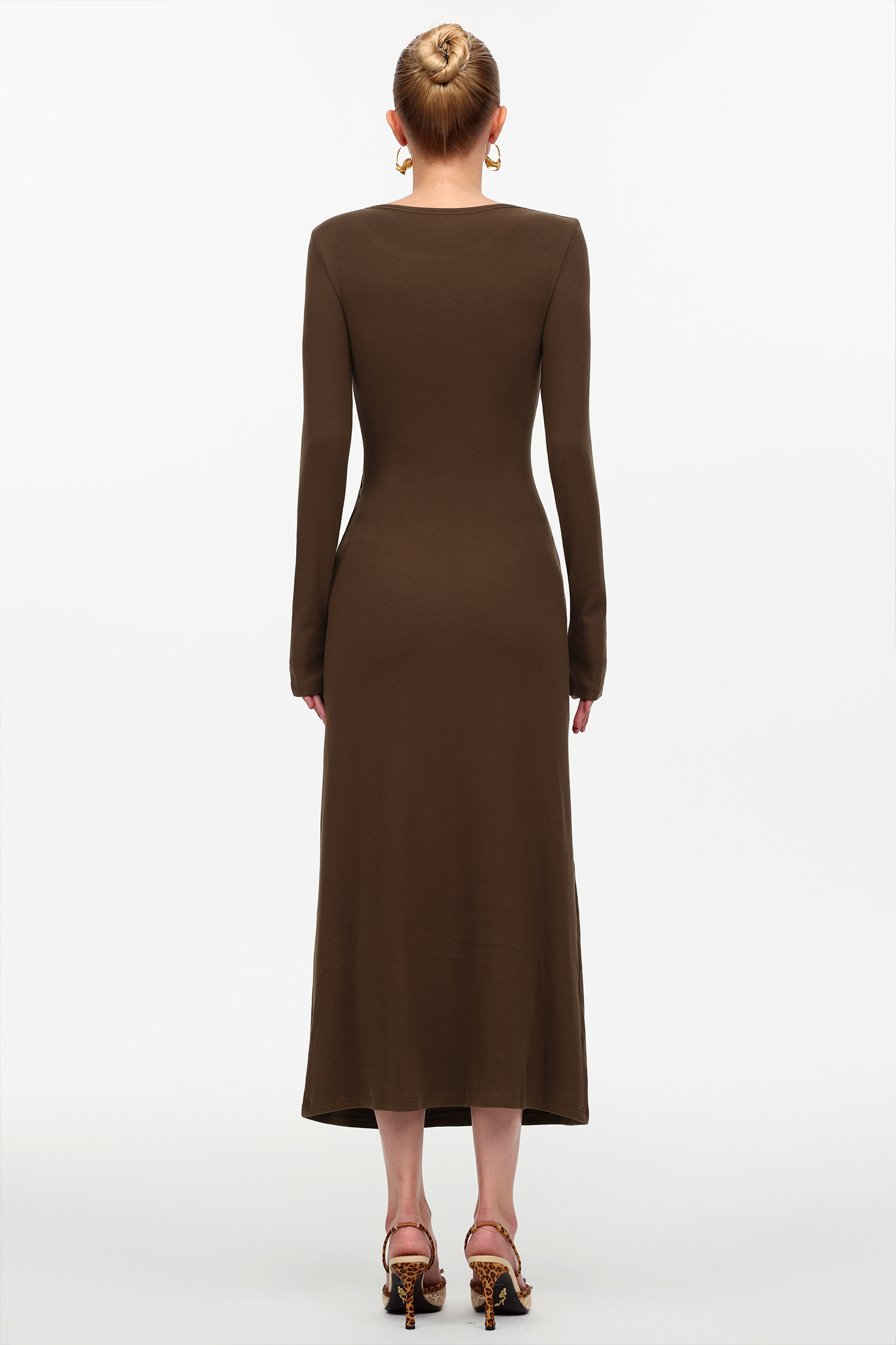 Felia Elegant Contour Round Neck Long Sleeve Knot Knit Maxi Dress