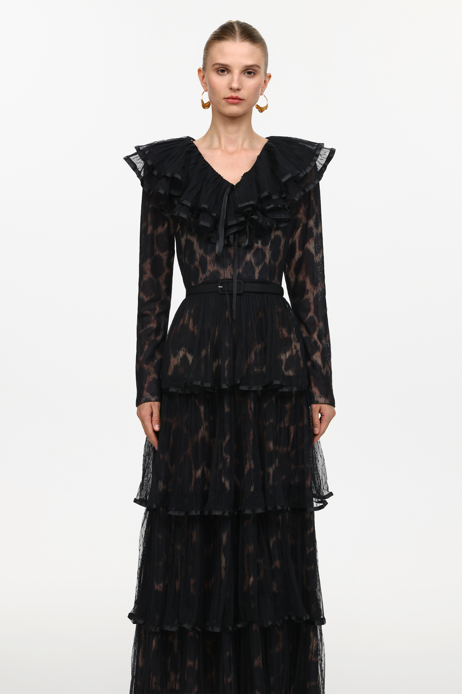 Ikira V-Neck Long Sleeves Layered Folds Black Maxi Dress