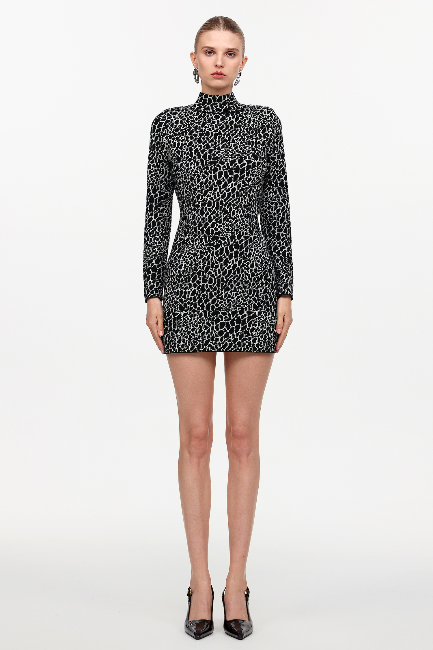 Ierra Chic Contour Long Sleeve Knit Mini Dress