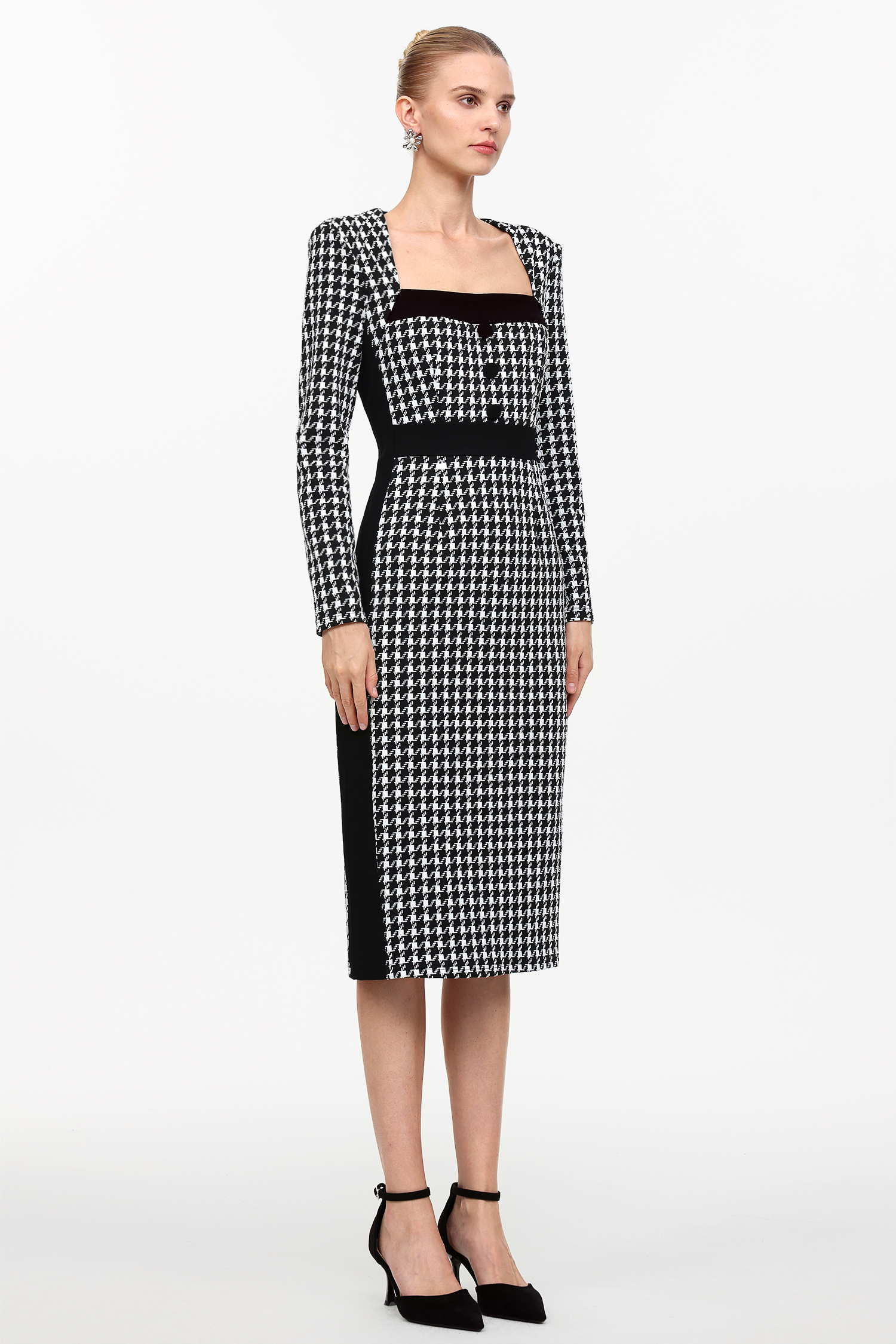 Waner Classic Cinched Waist Square Neck Long Sleeve Houndstooth Tweed Midi Dress
