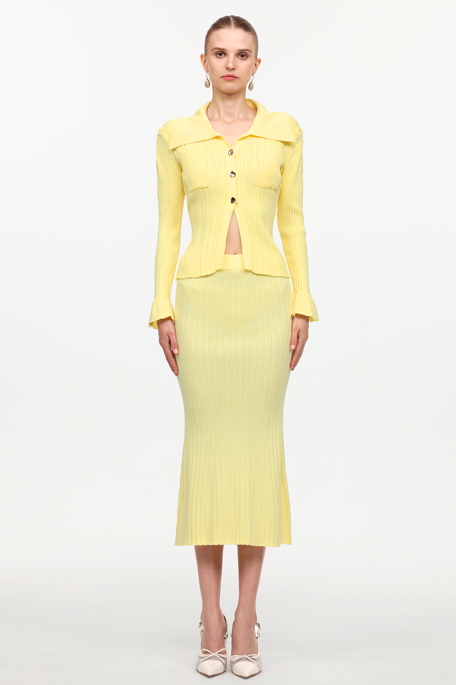 Sarai Elegant Contour Long Sleeve Falbala Knit Top And Skirt Two-Piece Set