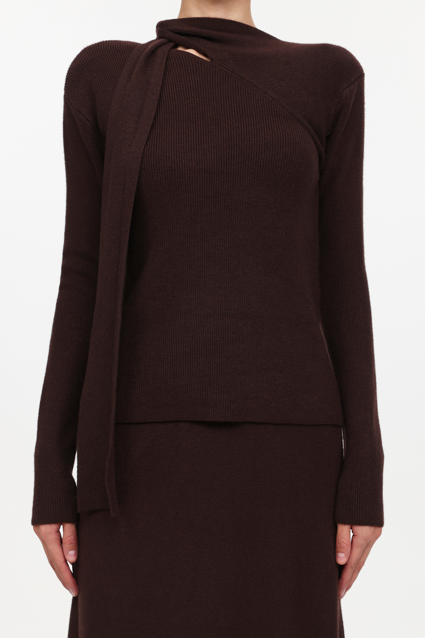 Lelia Elegant Contour Long Sleeve Knot Knit Top And Skirt Two-Piece Set