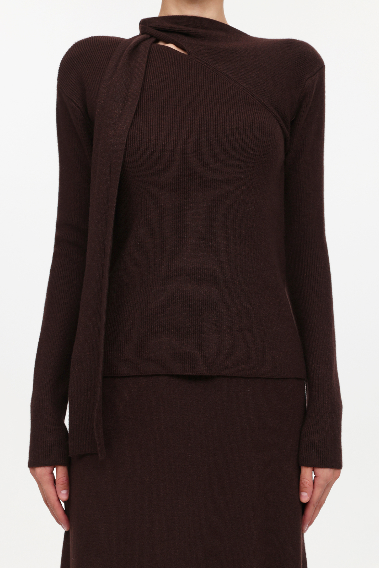 Lelia Elegant Contour Long Sleeve Knot Knit Top And Skirt Two-Piece Set