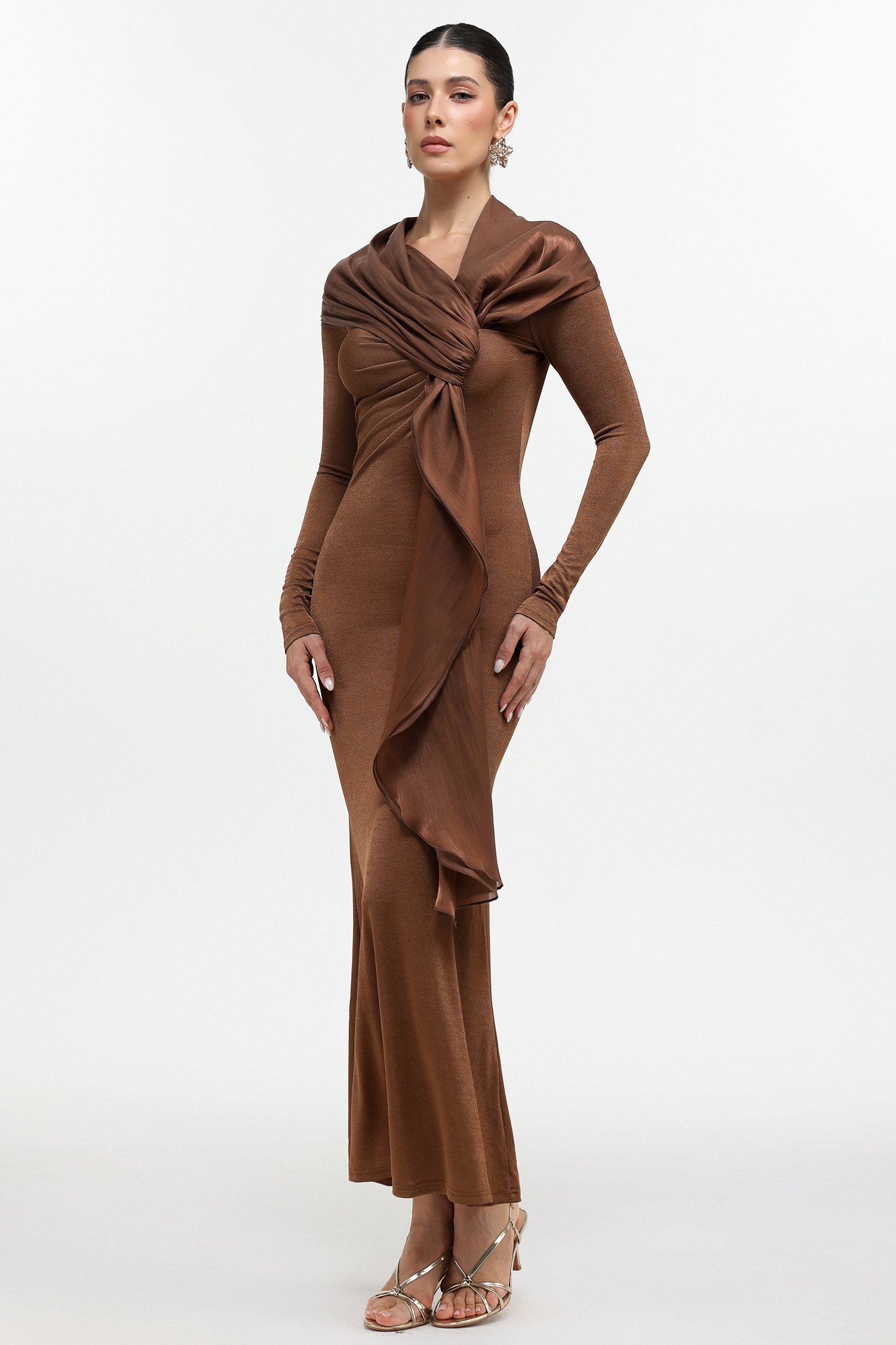 Niamh Elegant Contour Long Sleeve Sheen Scarf Knit Maxi Dress