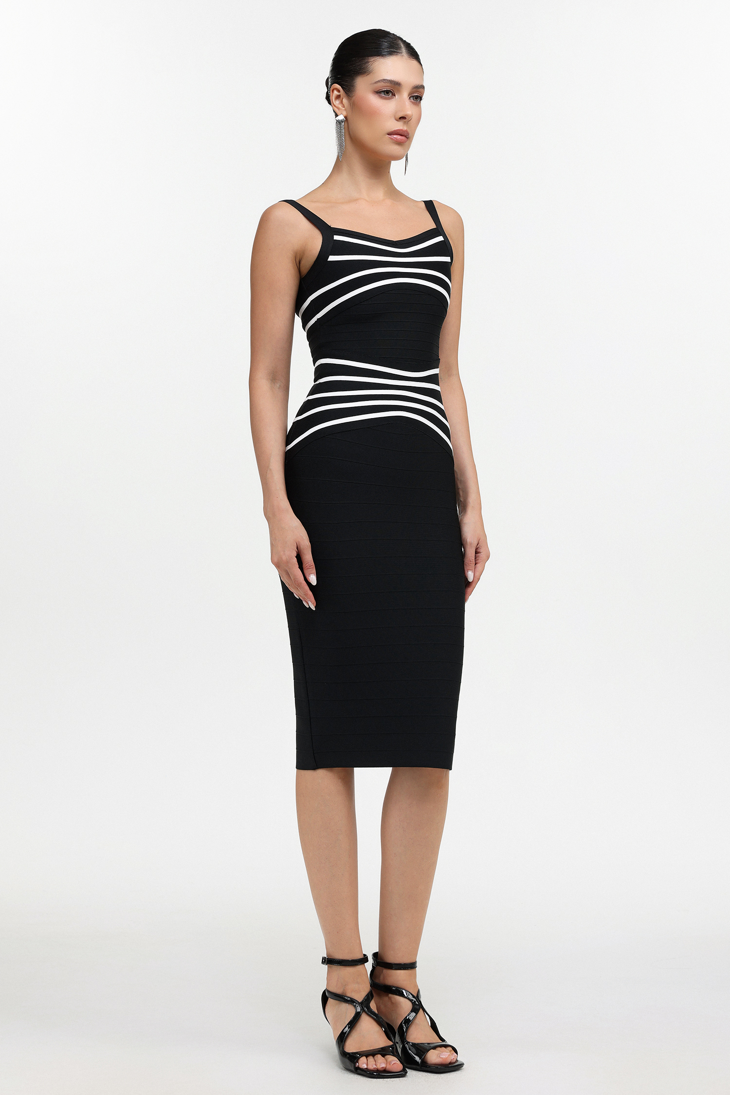 Ririe Chic Contour Sleeveless Contrast Stripe Bandage Midi Dress