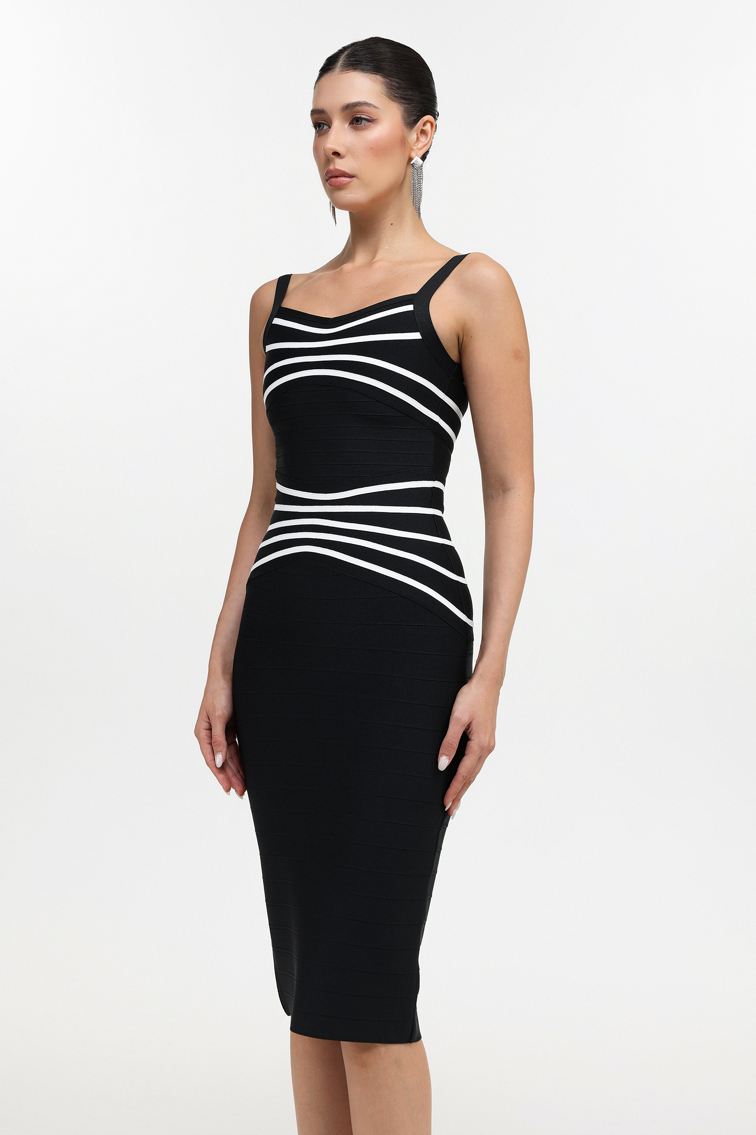 Ririe Chic Contour Sleeveless Contrast Stripe Bandage Midi Dress