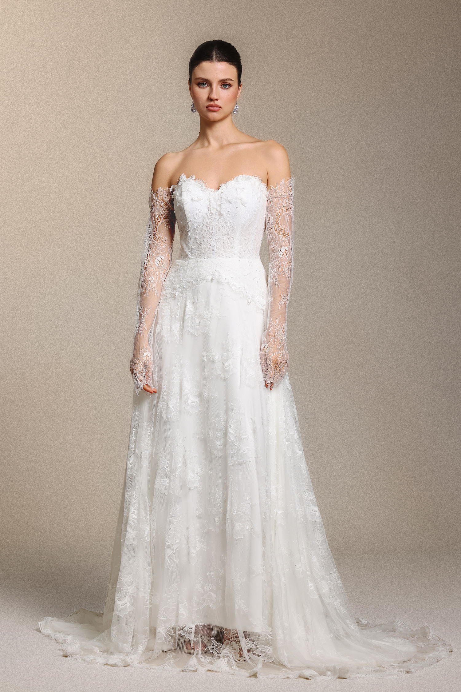 Oval Lace Arm Sleeve