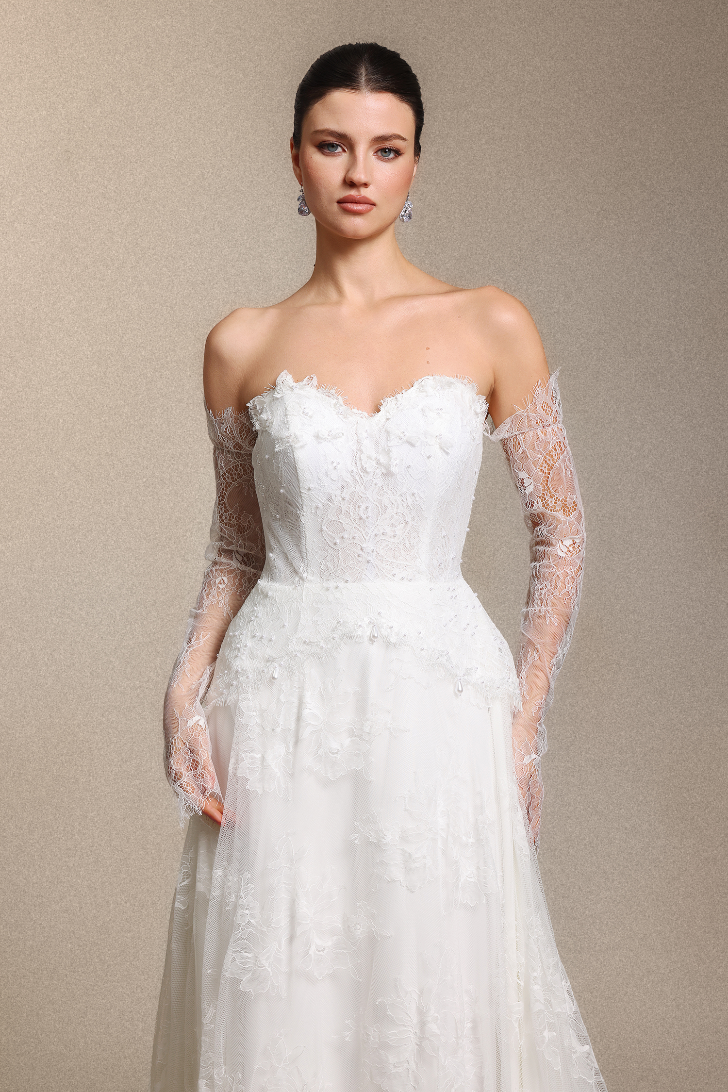 Oval Lace Arm Sleeve