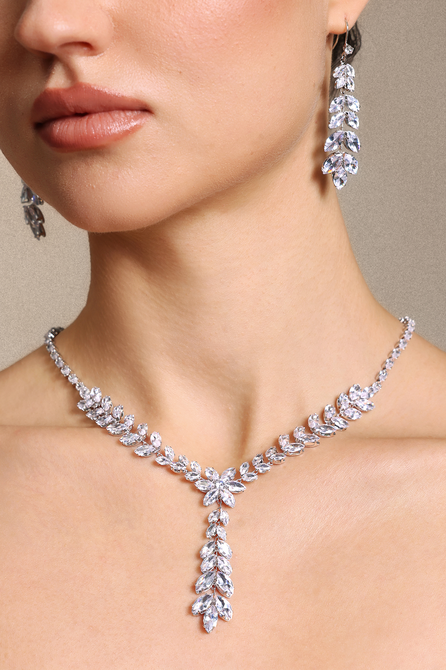 Elaba Diamond  Wheat Earrings And Necklace Set