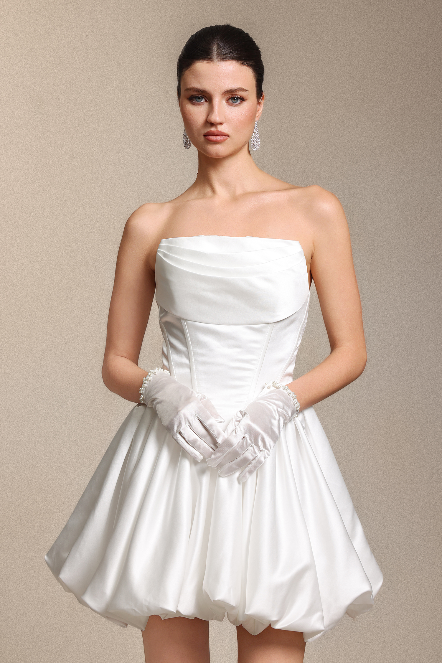 Pull Satin Pearl Mini Gloves