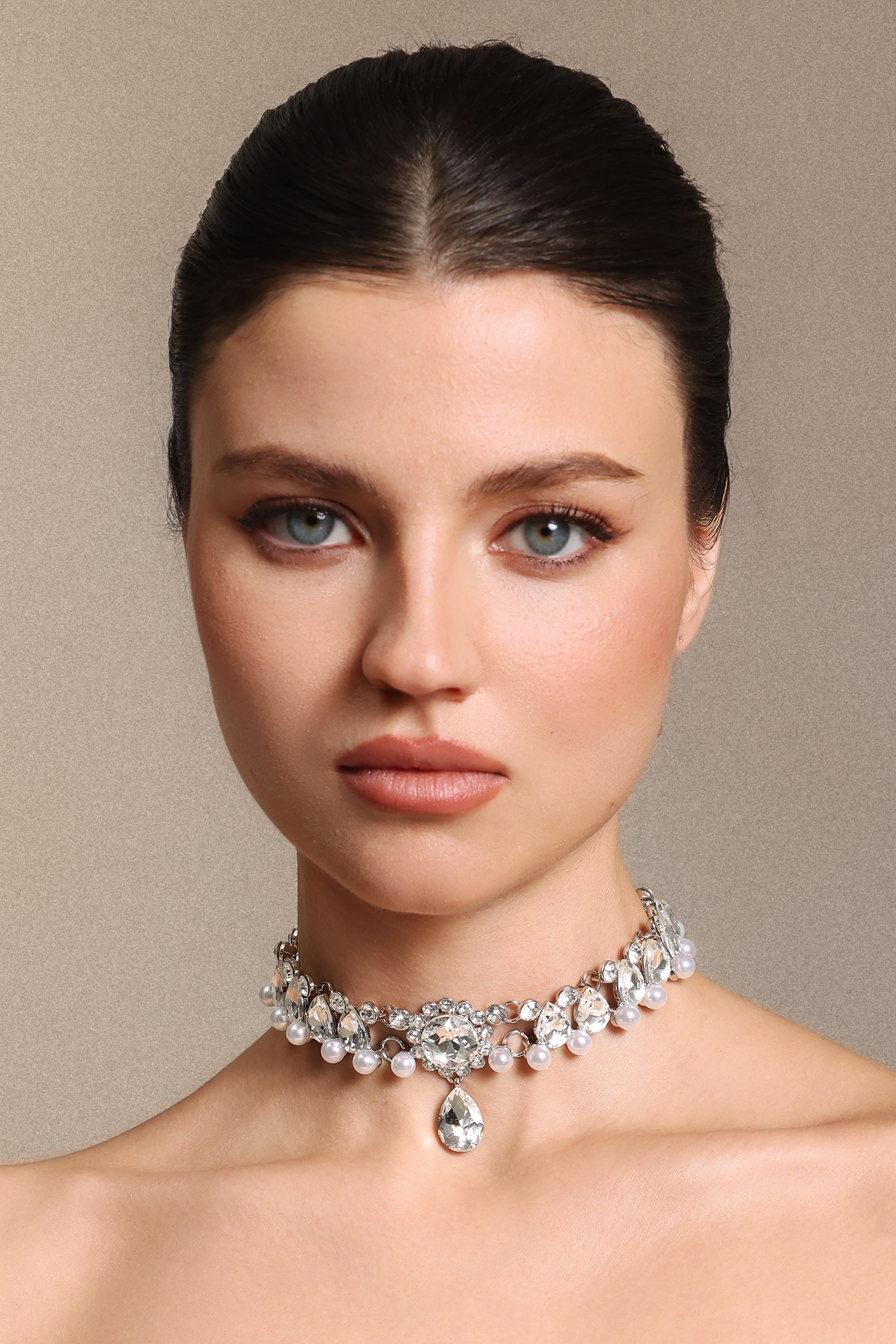 Roline Diamond Pearl Choker