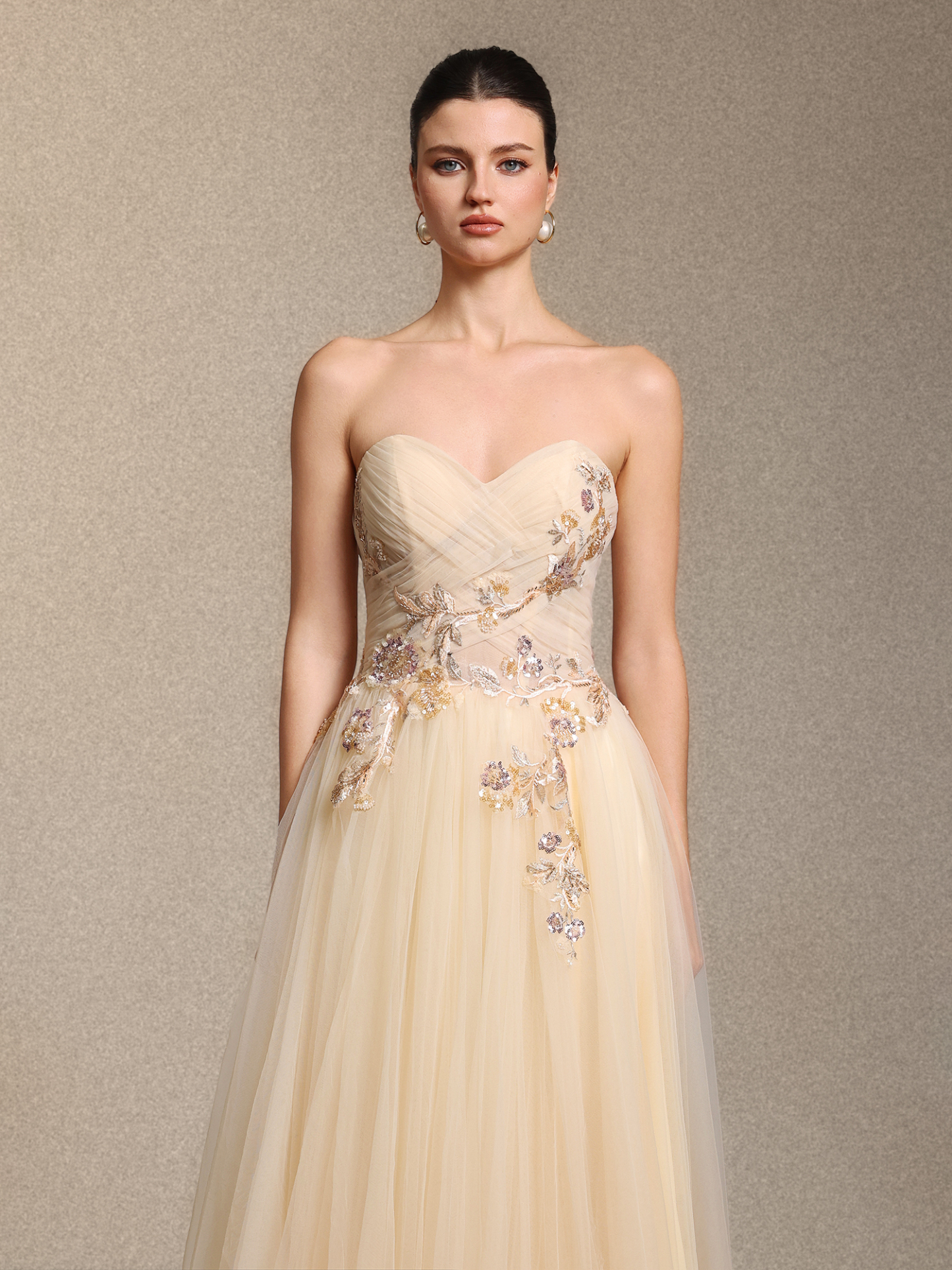Machi Elegant Strapless Side Slit Floral Applique Apricot Tulle Maxi Dress