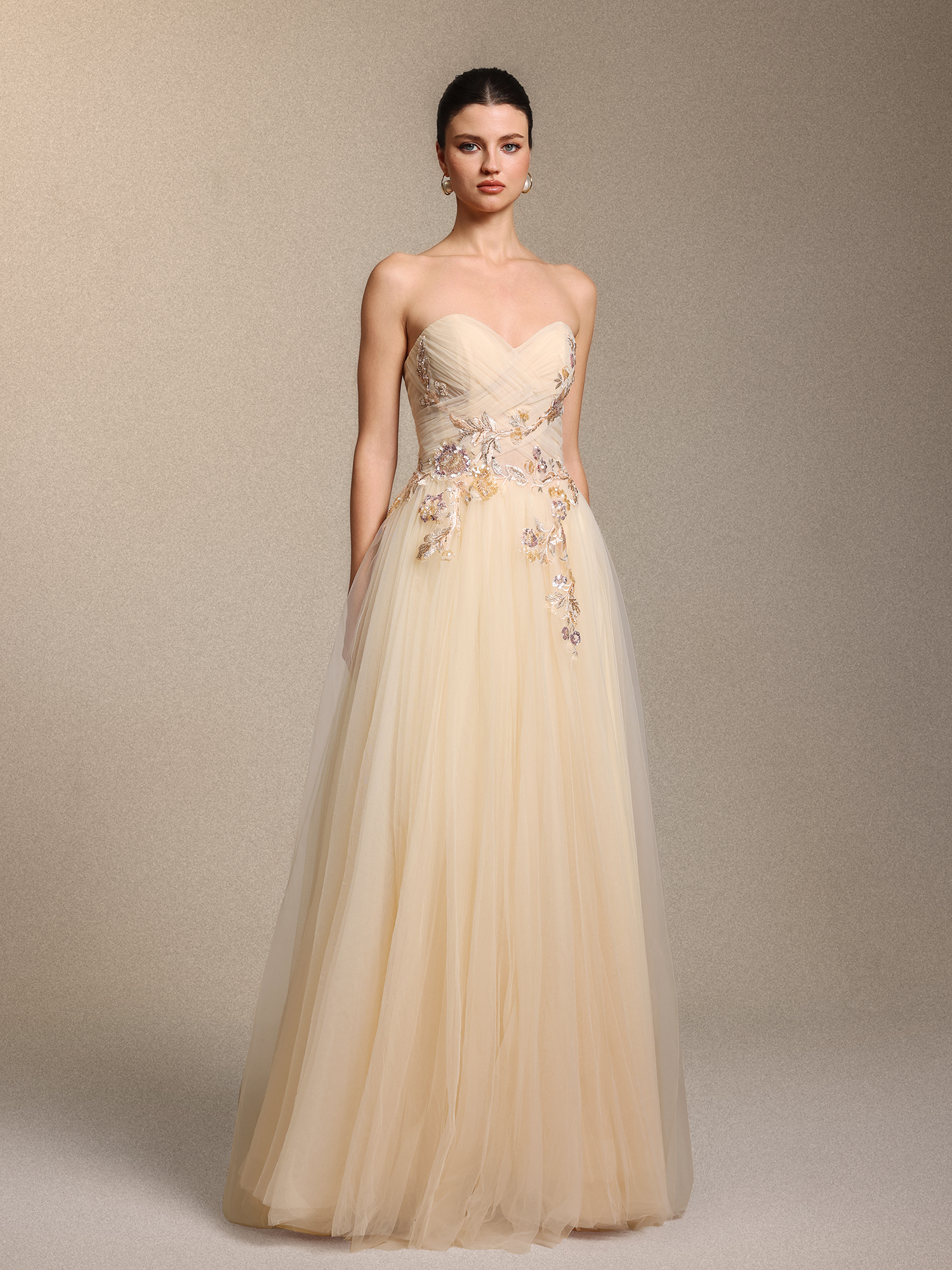 Machi Elegant Strapless Side Slit Floral Applique Apricot Tulle Maxi Dress