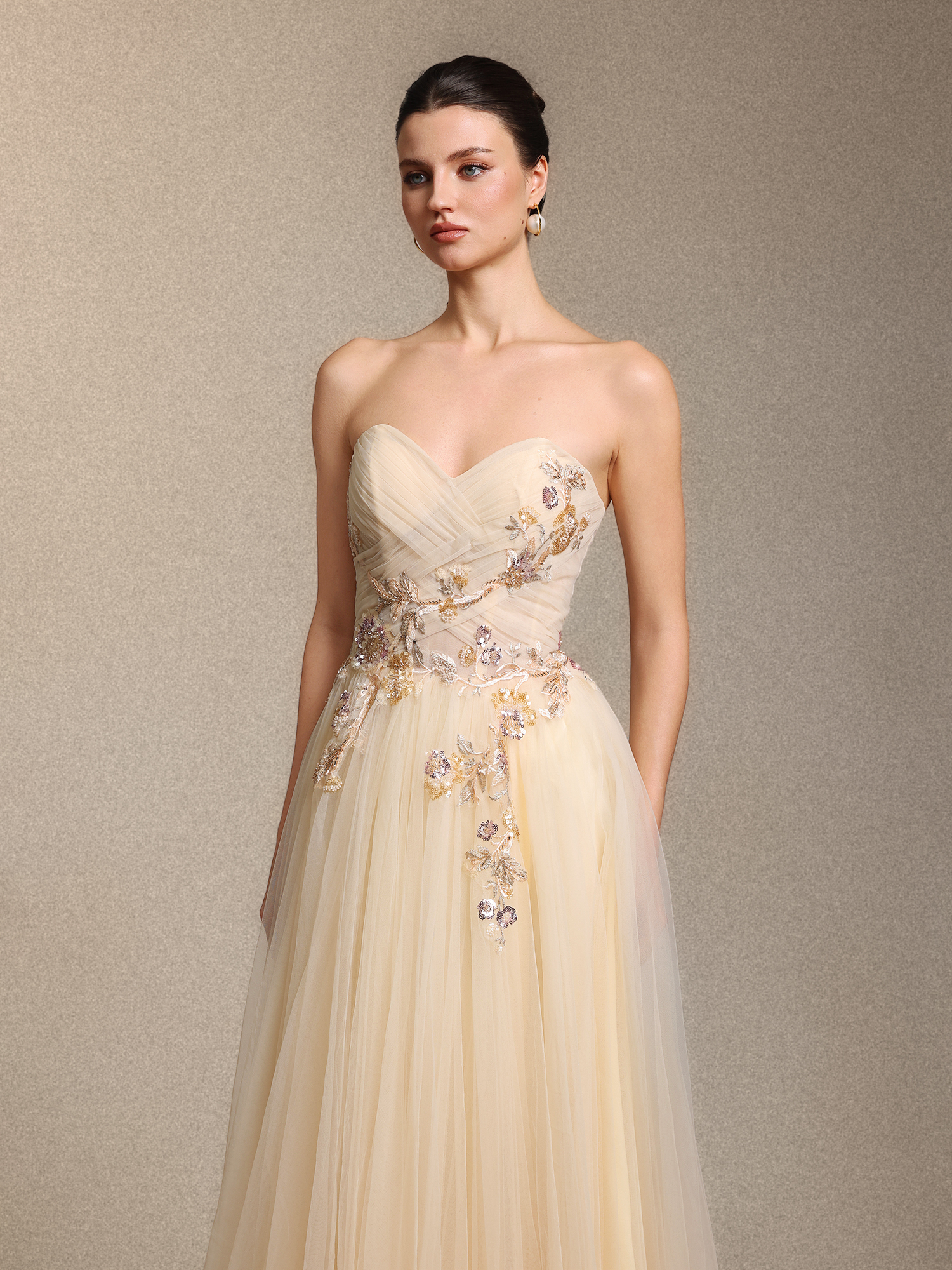 Machi Elegant Strapless Side Slit Floral Applique Apricot Tulle Maxi Dress