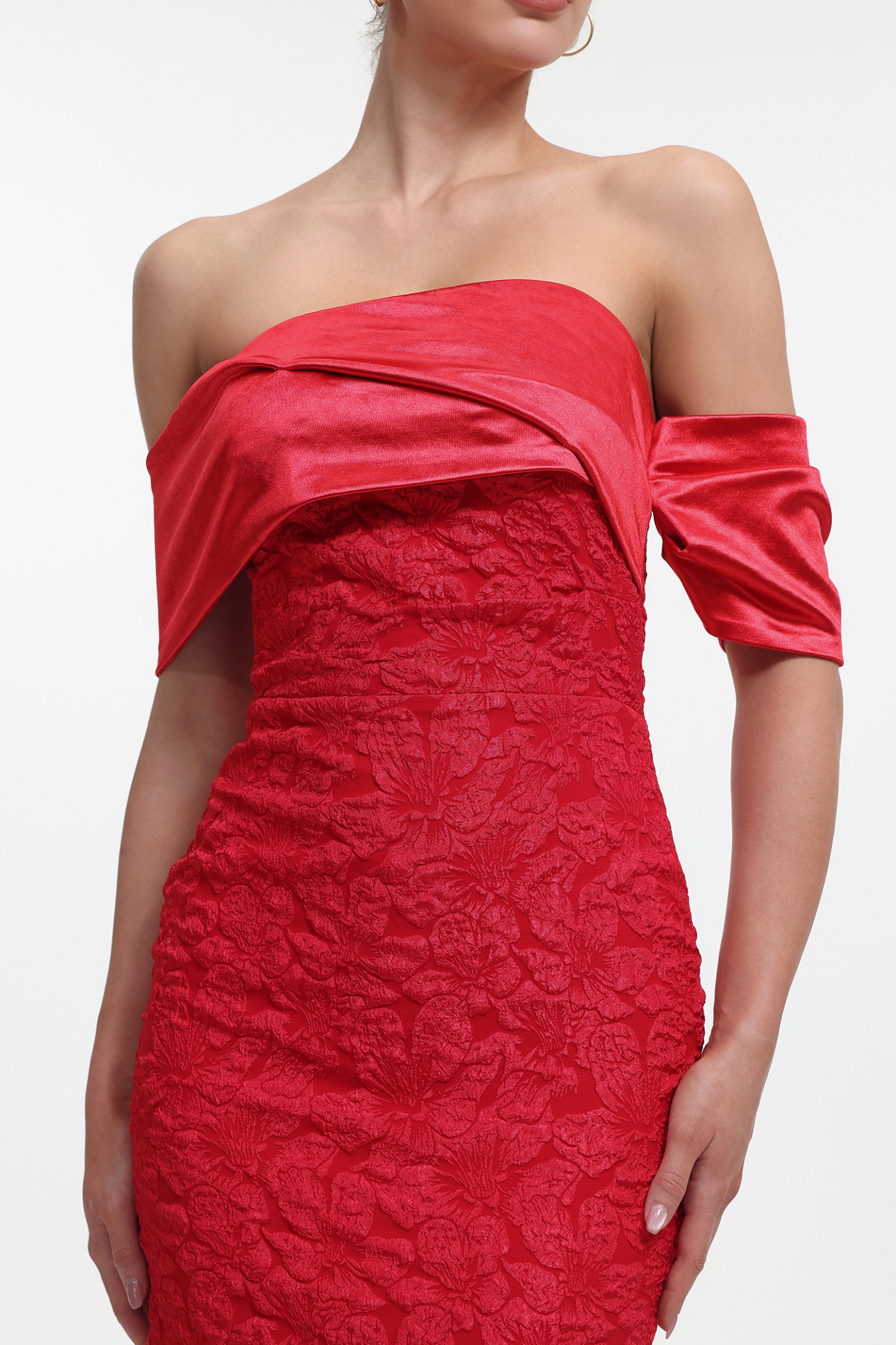 Elegant Contour Off Shoulder Jacquard Floral Maxi Dress