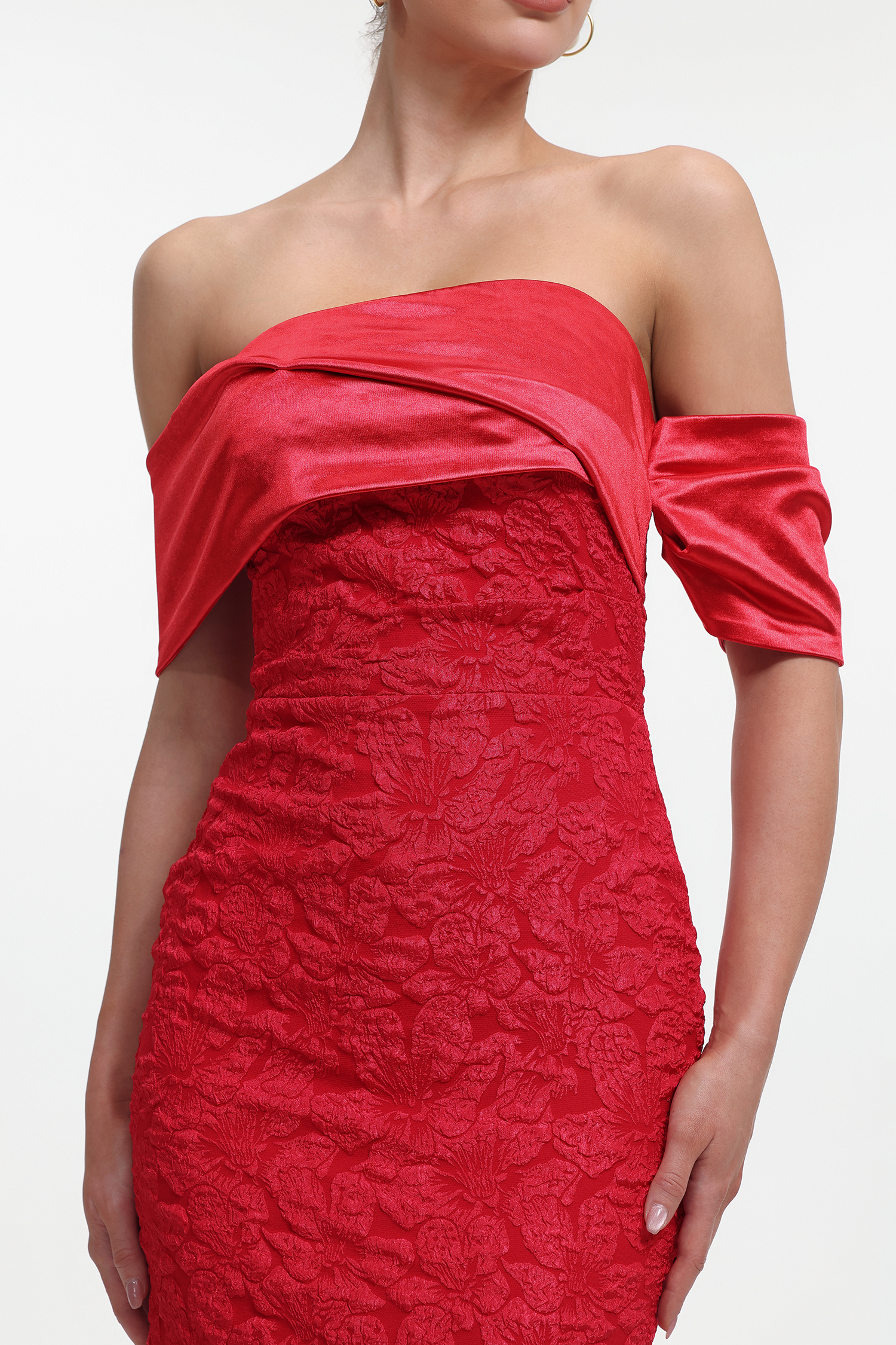 Elegant Contour Off Shoulder Jacquard Floral Maxi Dress