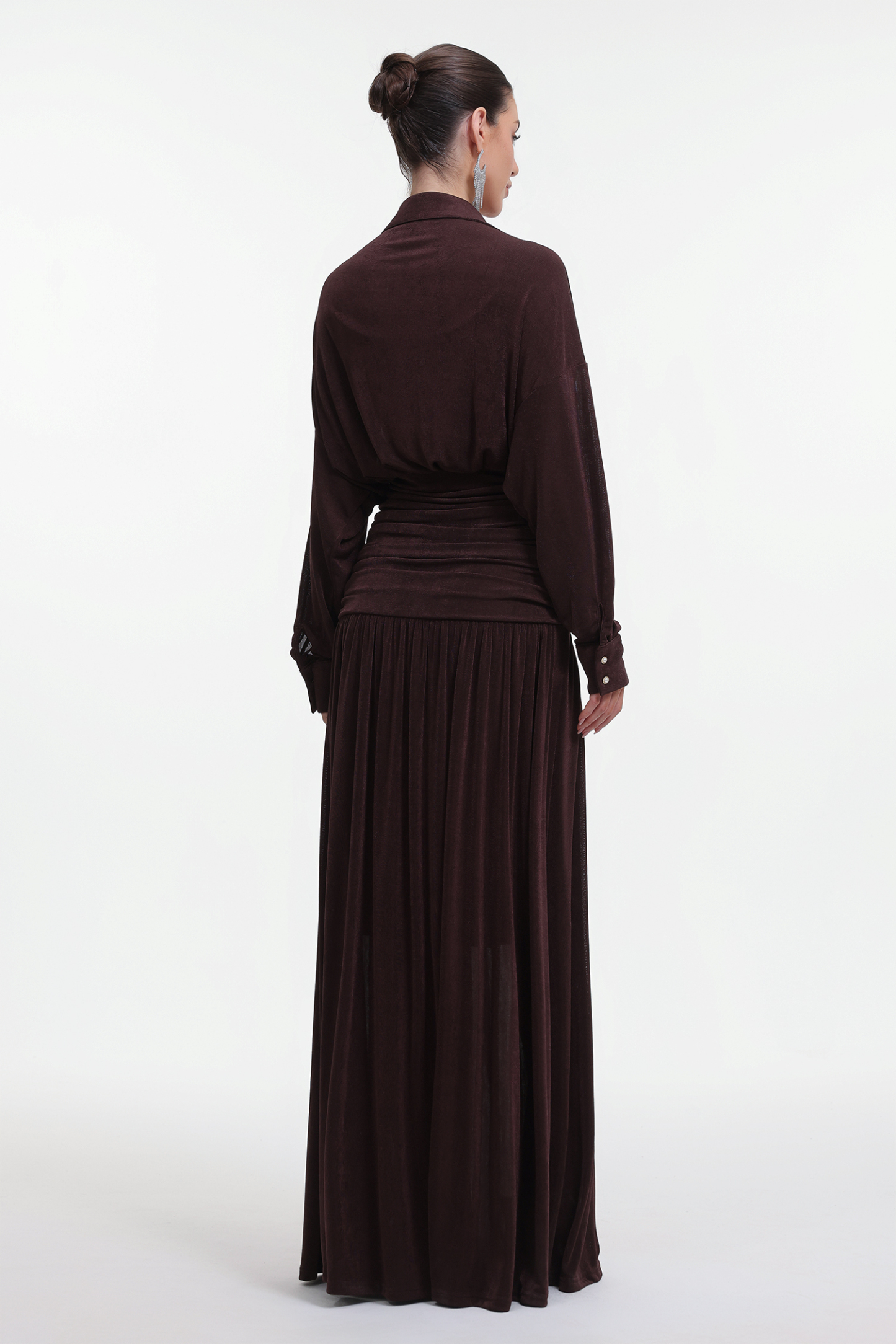 Holisa Elegant Contour Long Sleeve Ruched Waist Knit Brown Maxi Dress