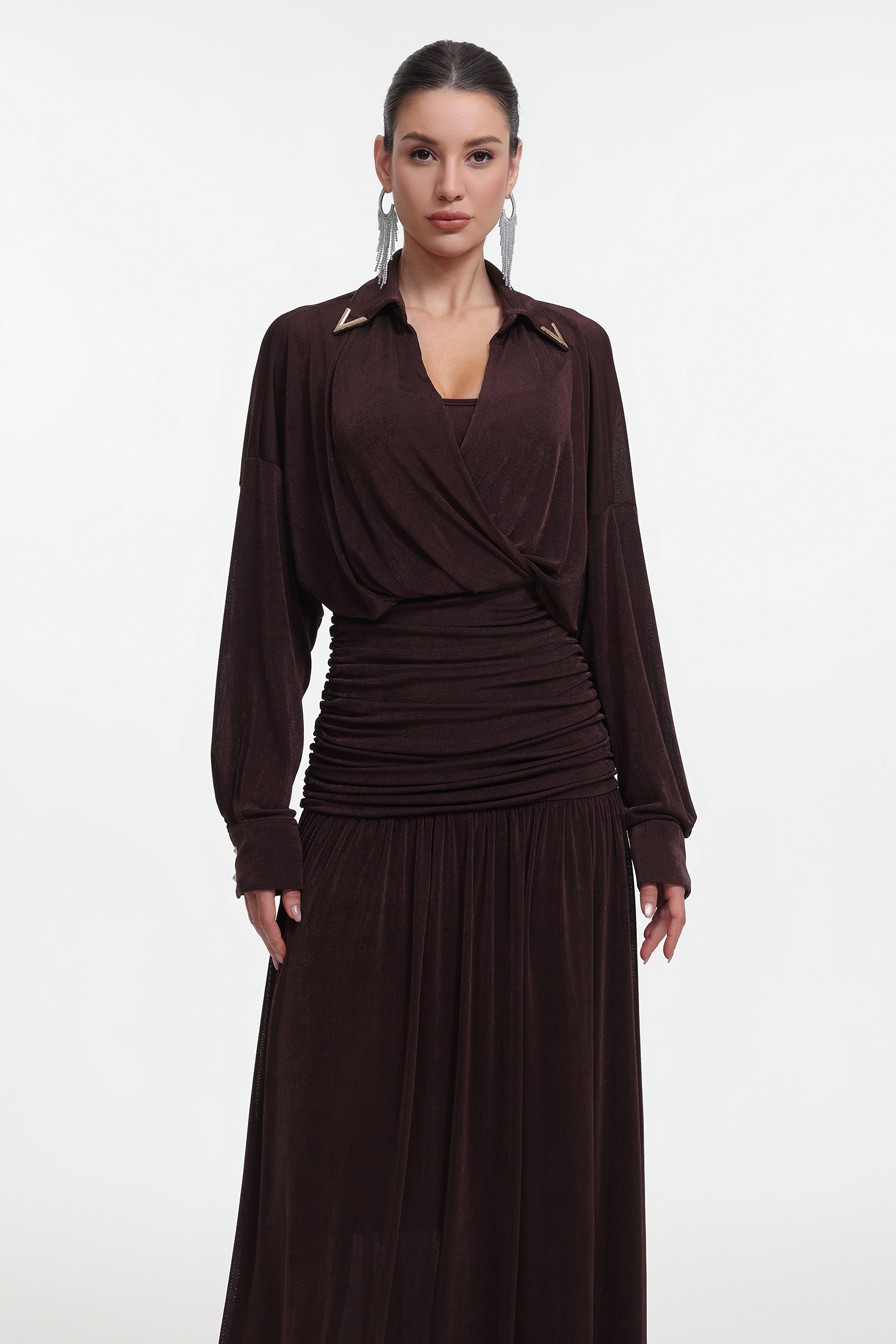 Holisa Elegant Contour Long Sleeve Ruched Waist Knit Brown Maxi Dress