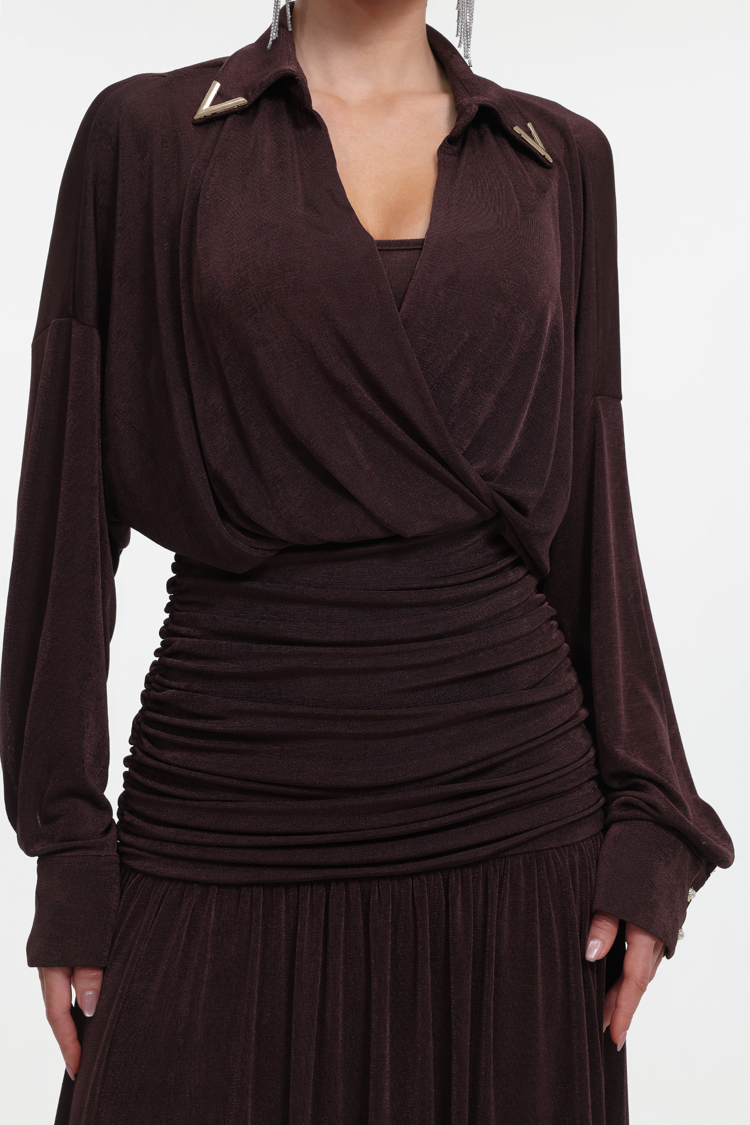 Holisa Elegant Contour Long Sleeve Ruched Waist Knit Brown Maxi Dress