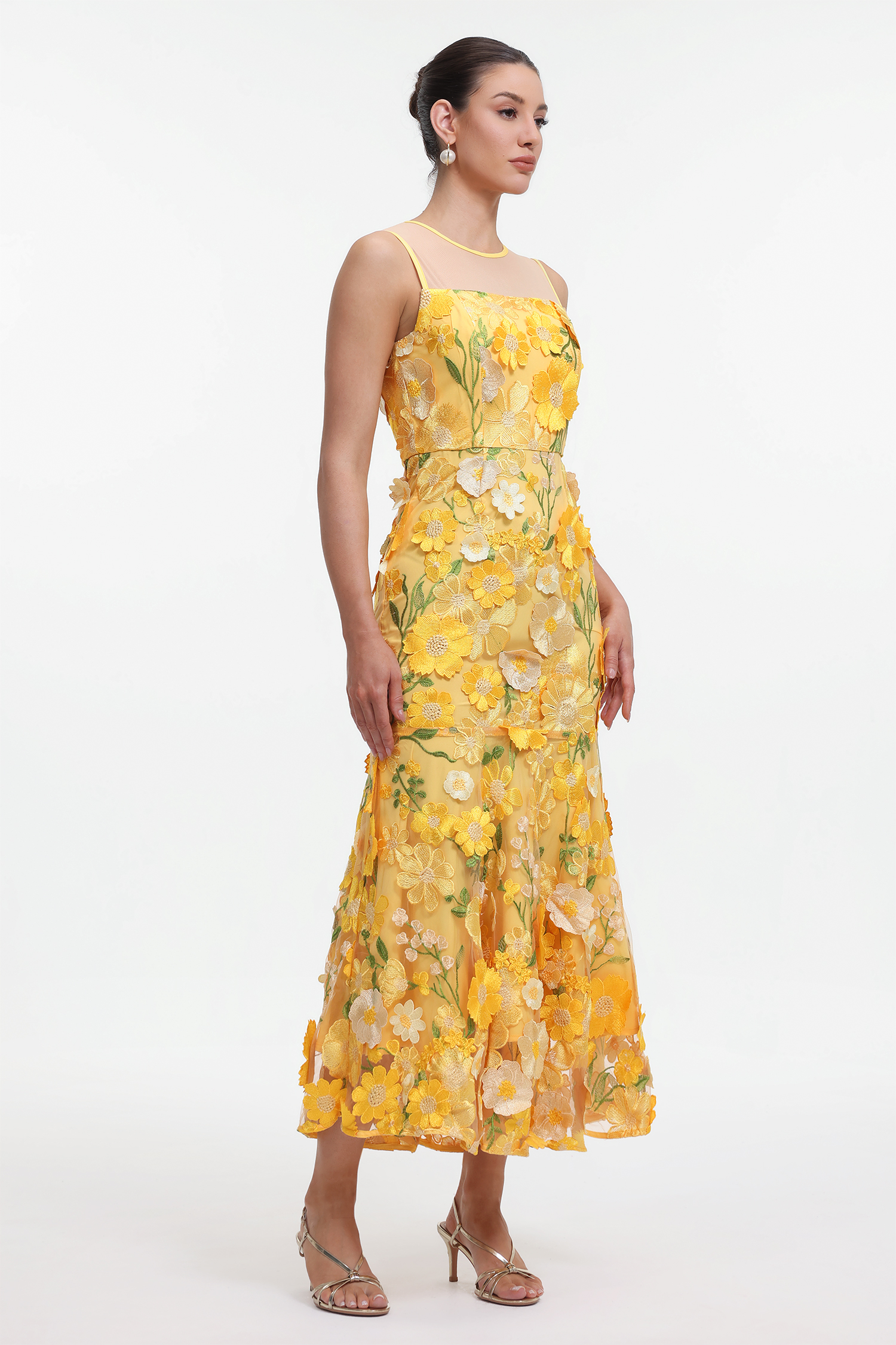 Uama Romantic Embellished Sleeveless Floral Maxi Dress