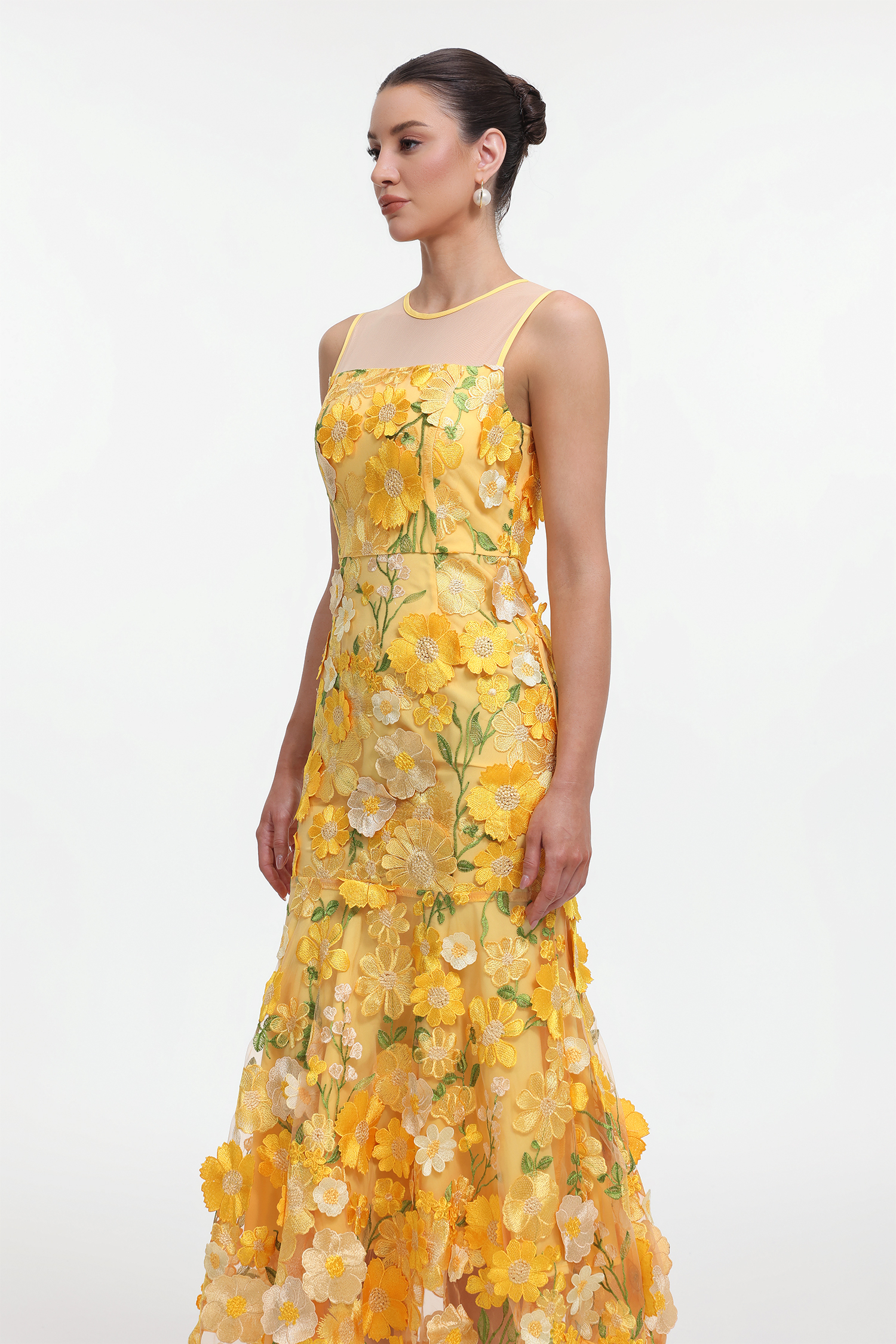 Uama Romantic Embellished Sleeveless Floral Maxi Dress