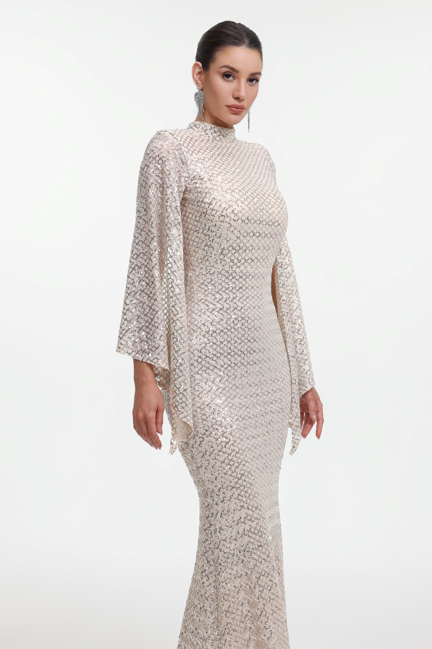 Euen Elegant Contour Cape Sleeve Sequin Maxi Dress
