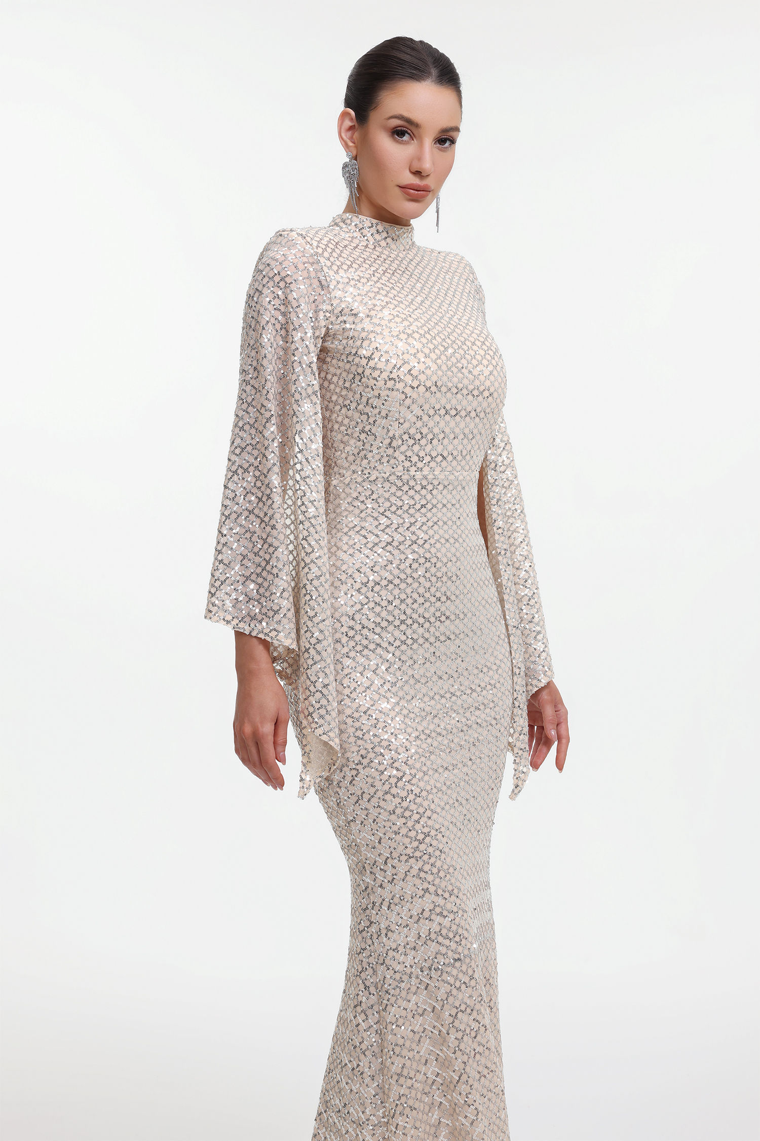 Euen Elegant Contour Cape Sleeve Sequin Maxi Dress